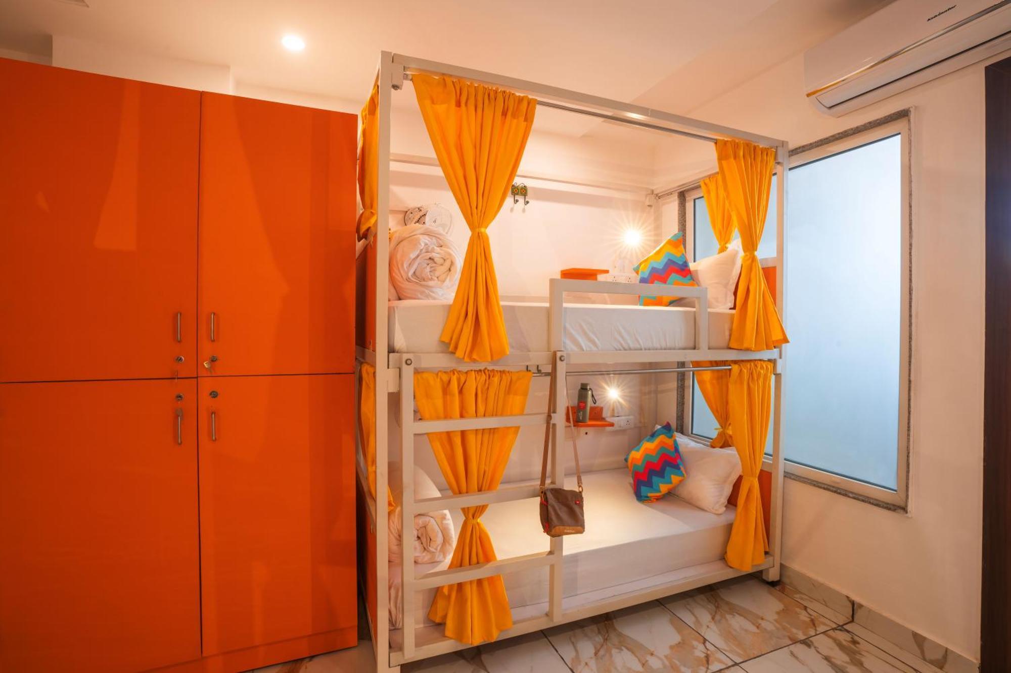 Gostops Gurugram, Baani Square Hostel Gurgaon