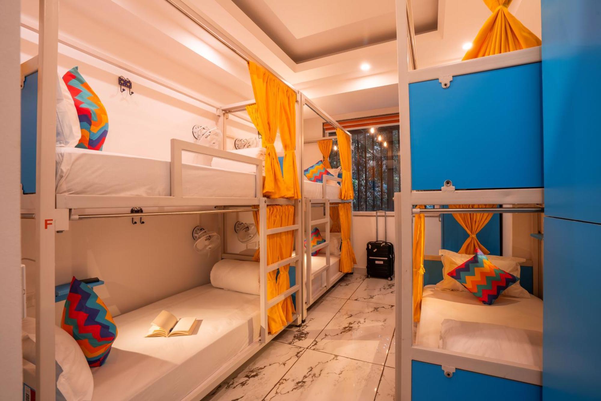 Hostel Gostops Gurugram, Baani Square