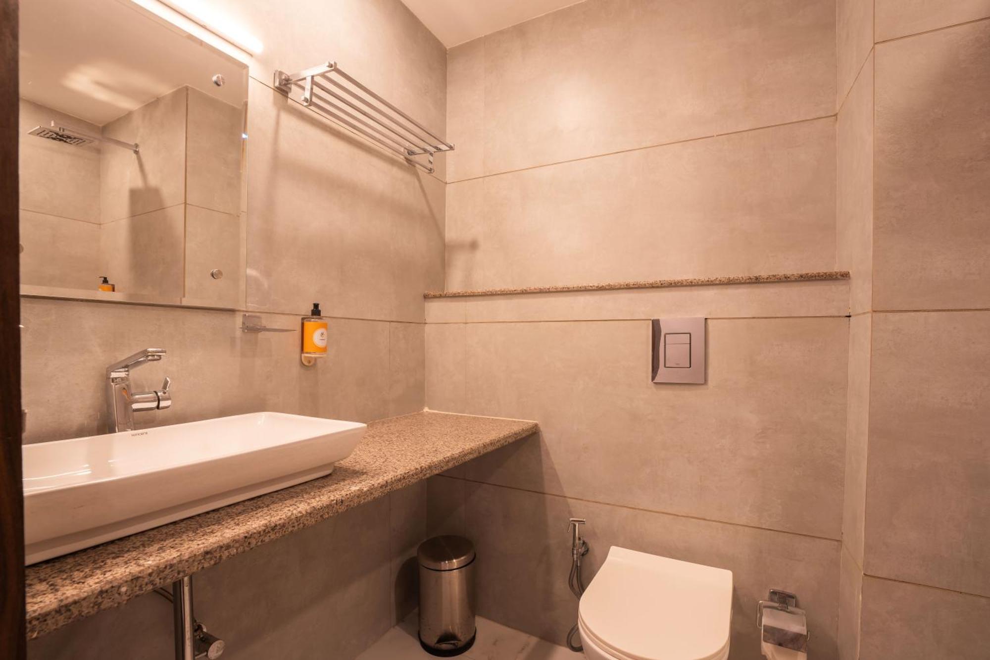 Gostops Gurugram, Baani Square * Gurgaon