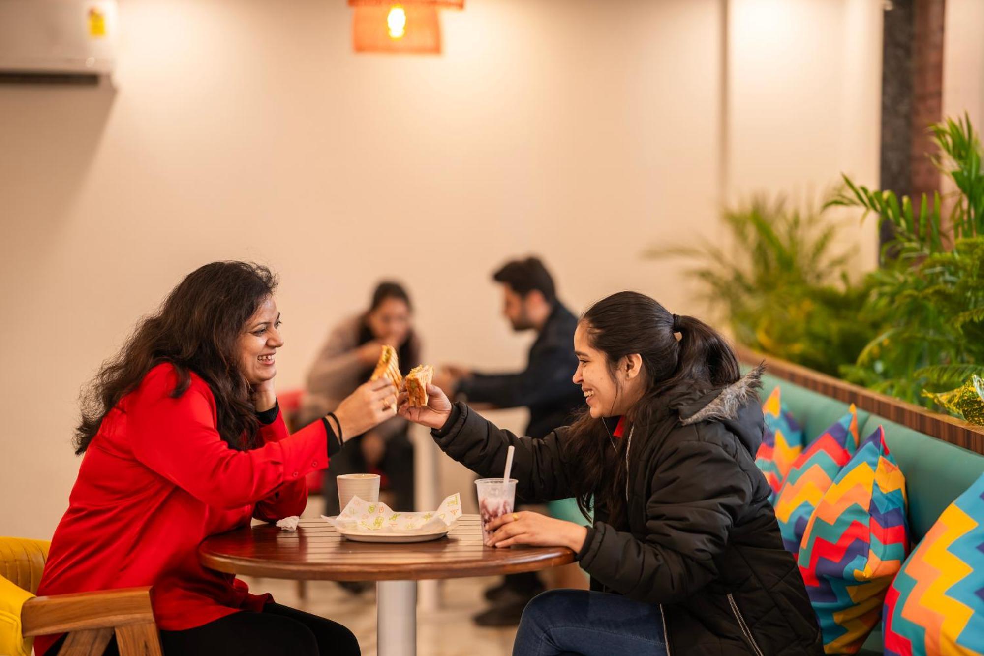 Hostel Gostops Gurugram, Baani Square