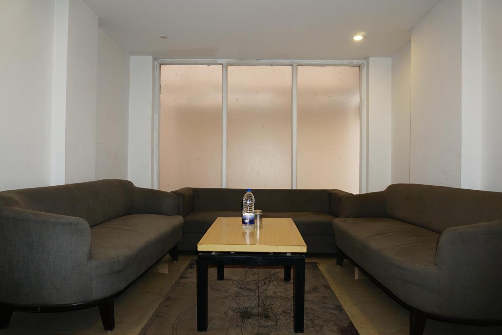 Hotel Tipsyy 018 Gurgaon
