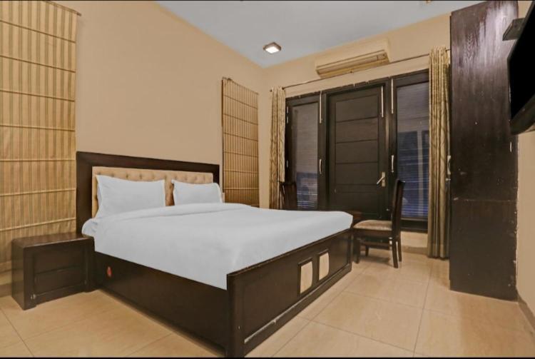 Hotel Bellmore