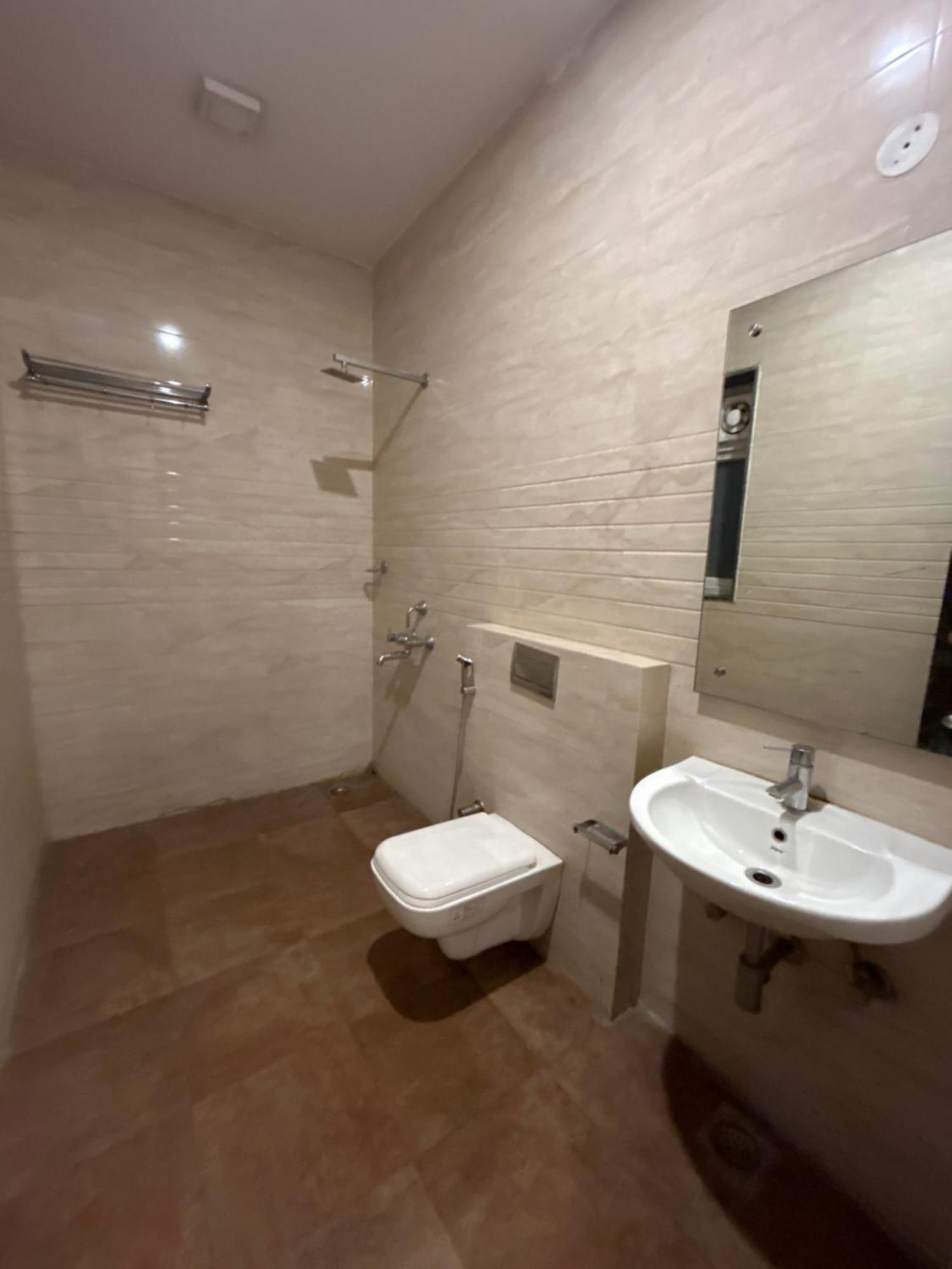 Bellmore Hotel 3*