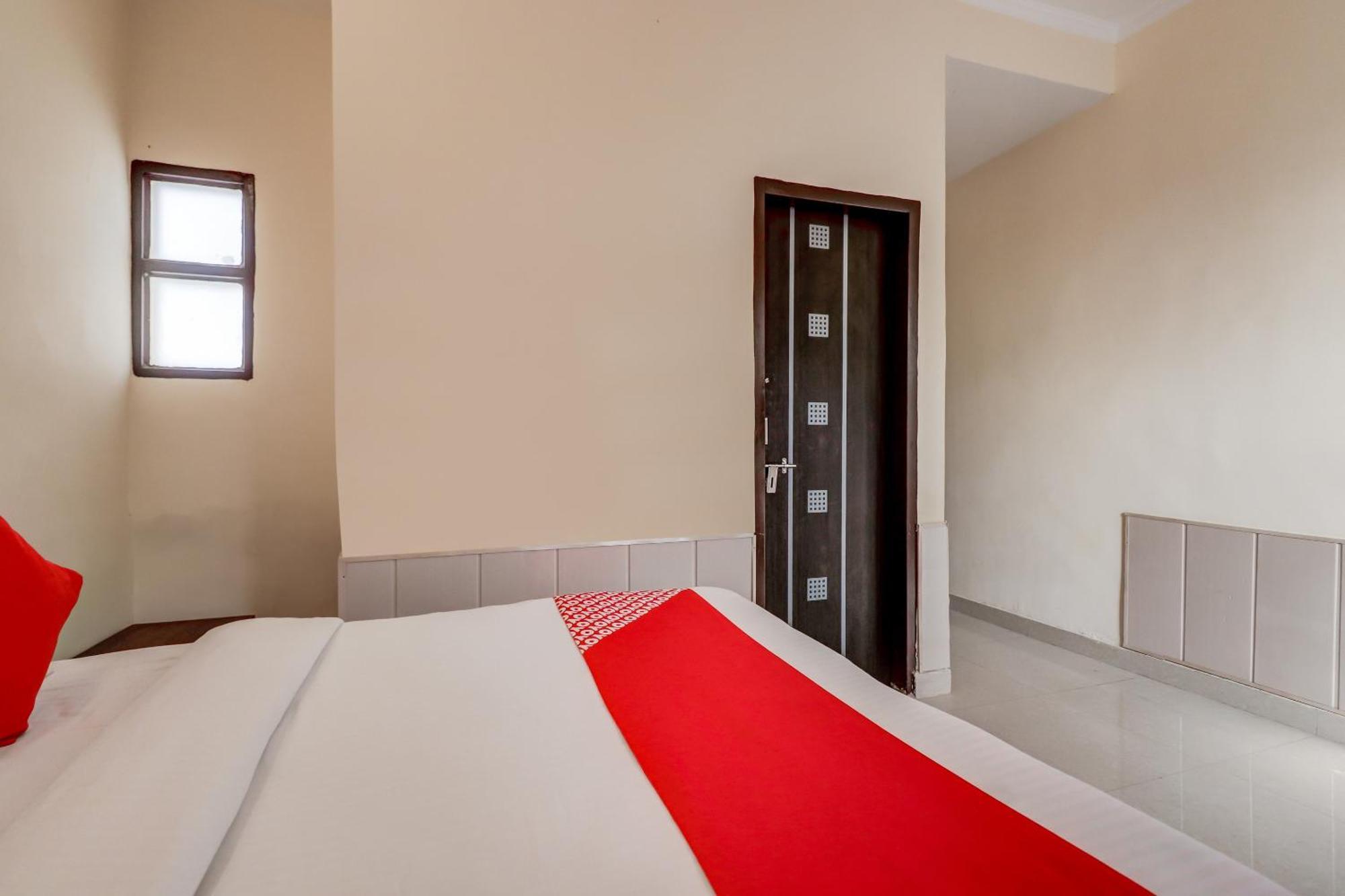 O Sapphire Near Omaxe Mall 4* Gurgaon