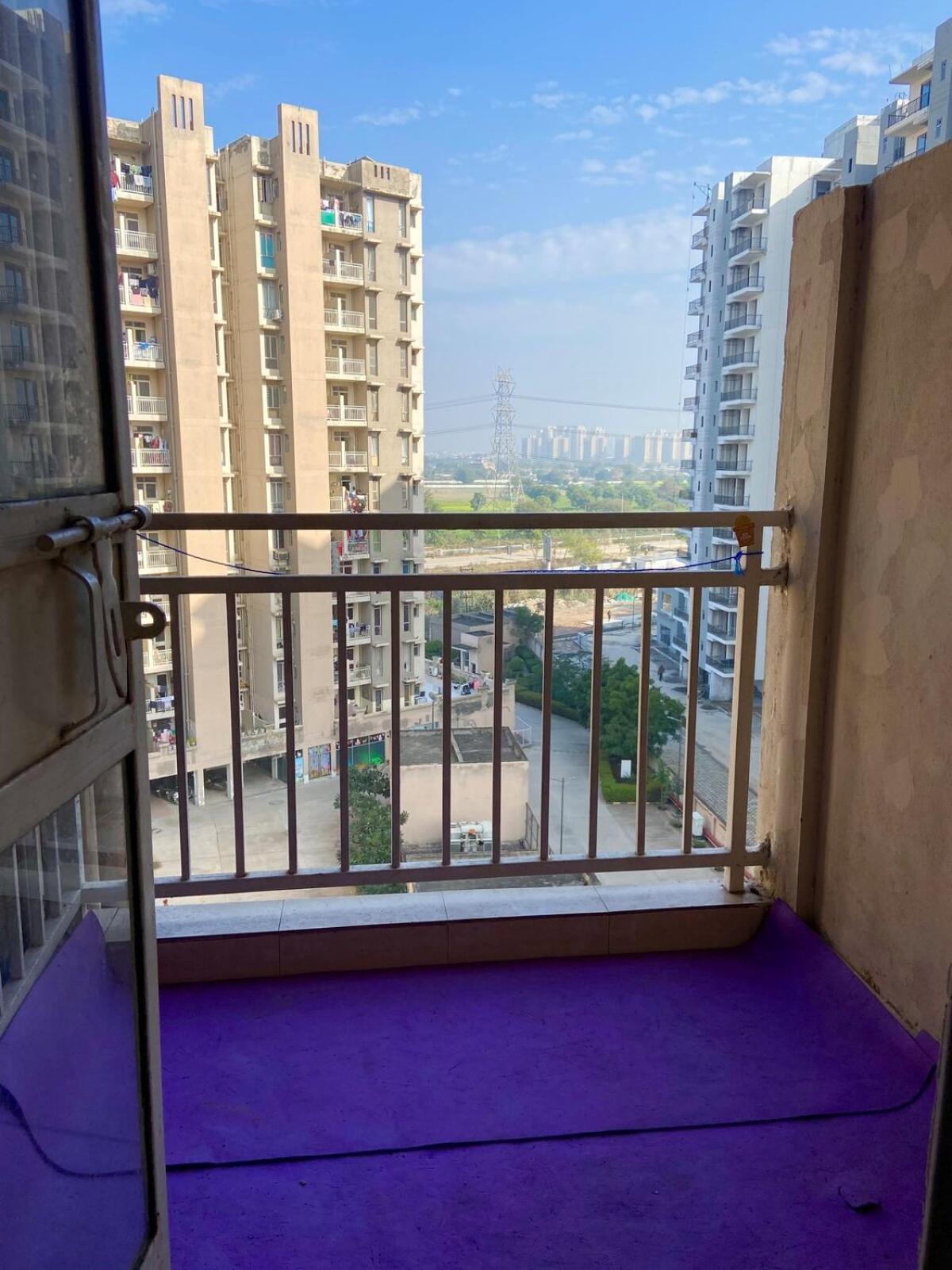 Flat In Gurugram - 2 Bhk Apartment Gurgaon