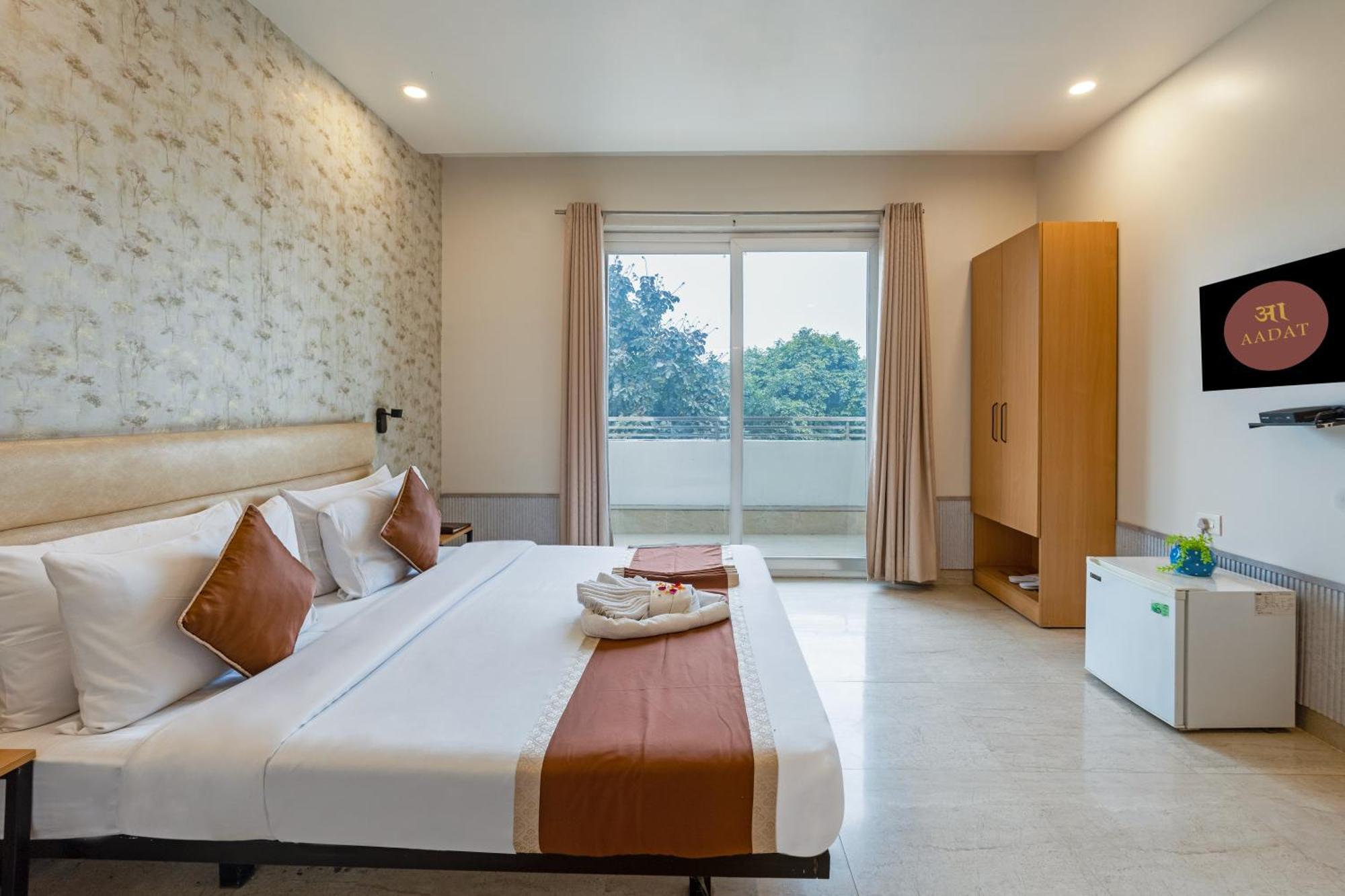 Aadat Subhash Chowk Hotel 3*