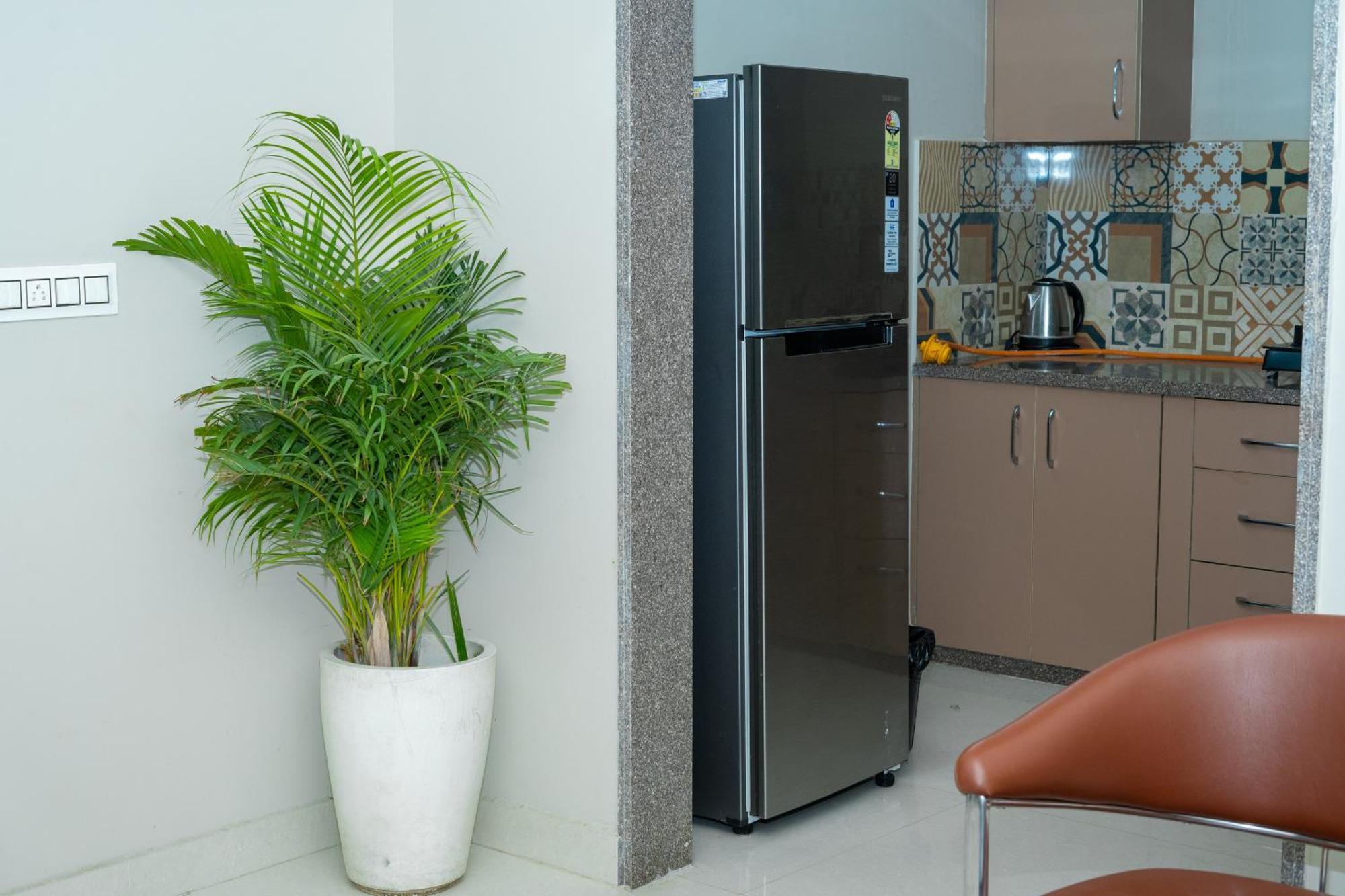 Bed & Breakfast Aster Homes I 2bhk I Sec-39 I Near Medanta Gurgaon
