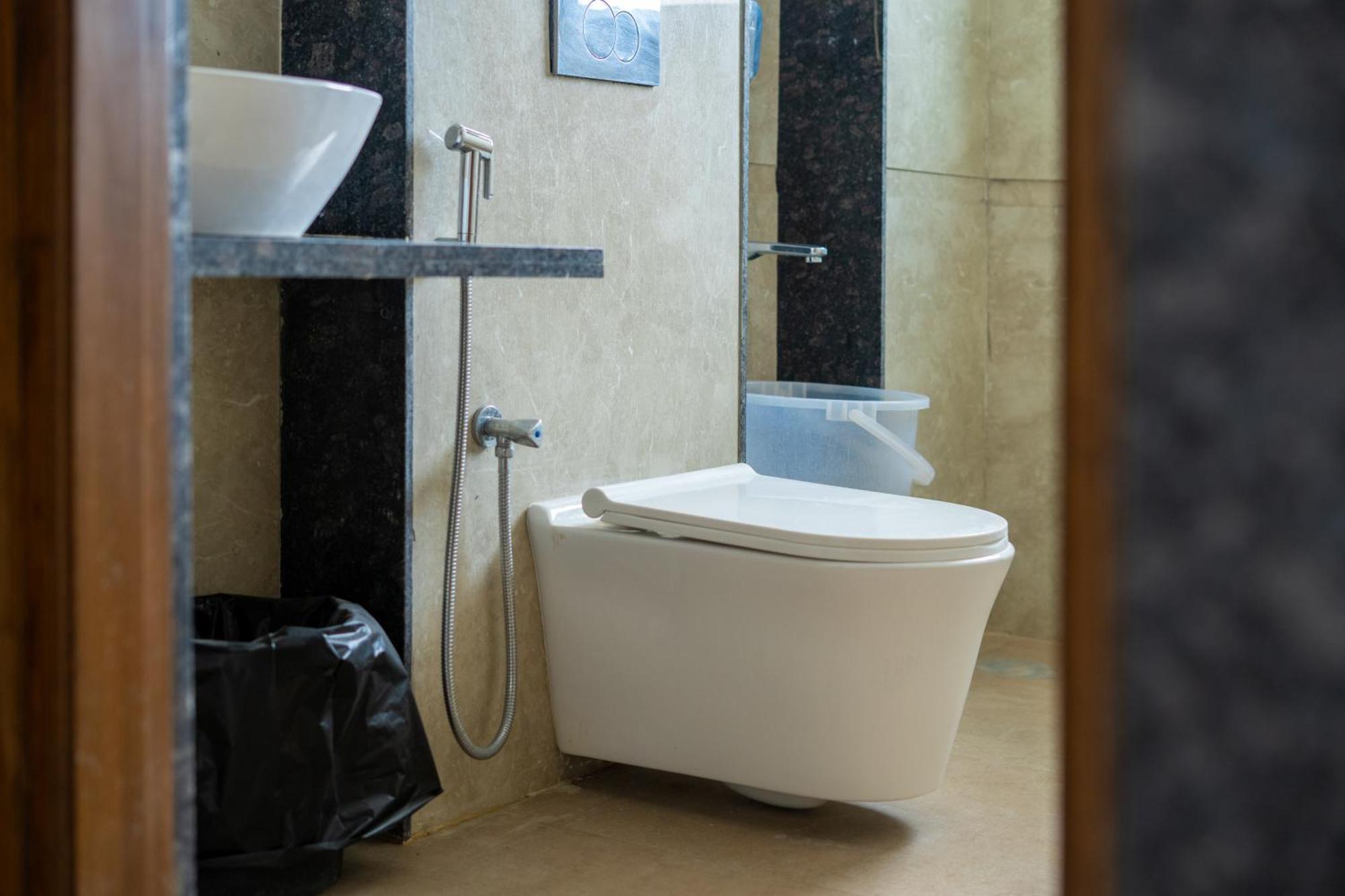 Aster Homes I 2bhk I Sec-39 I Near Medanta *