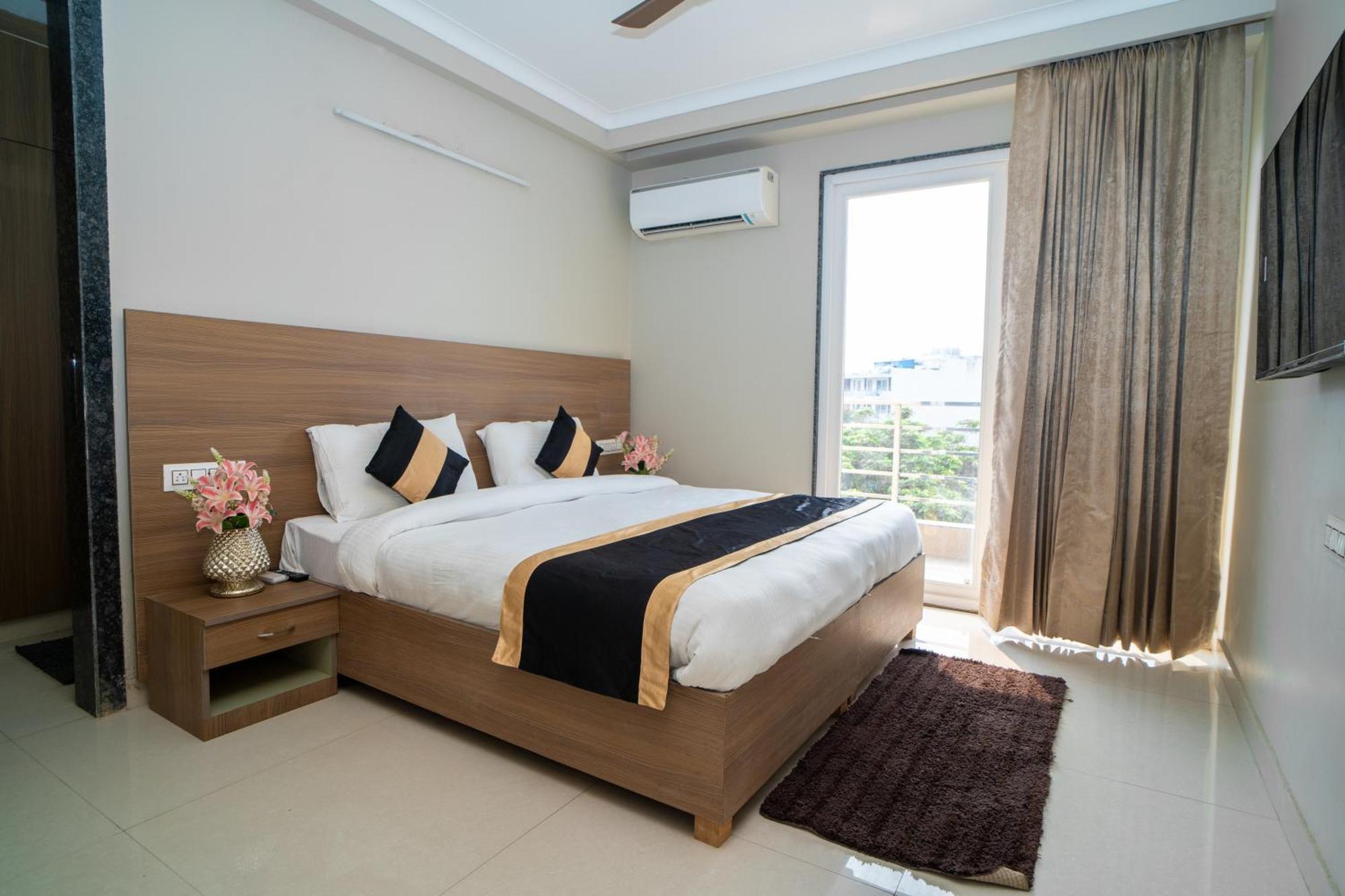 Bed & Breakfast Aster Homes I 2bhk I Sec-39 I Near Medanta *
