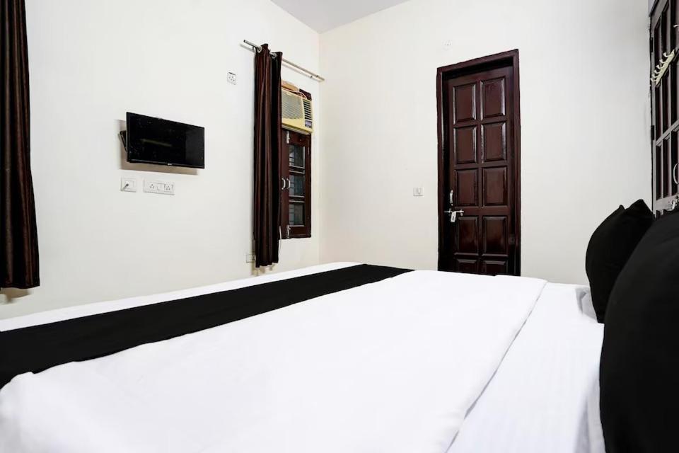 O Shubham Guest house