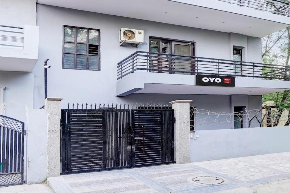 O Shubham Guest house *