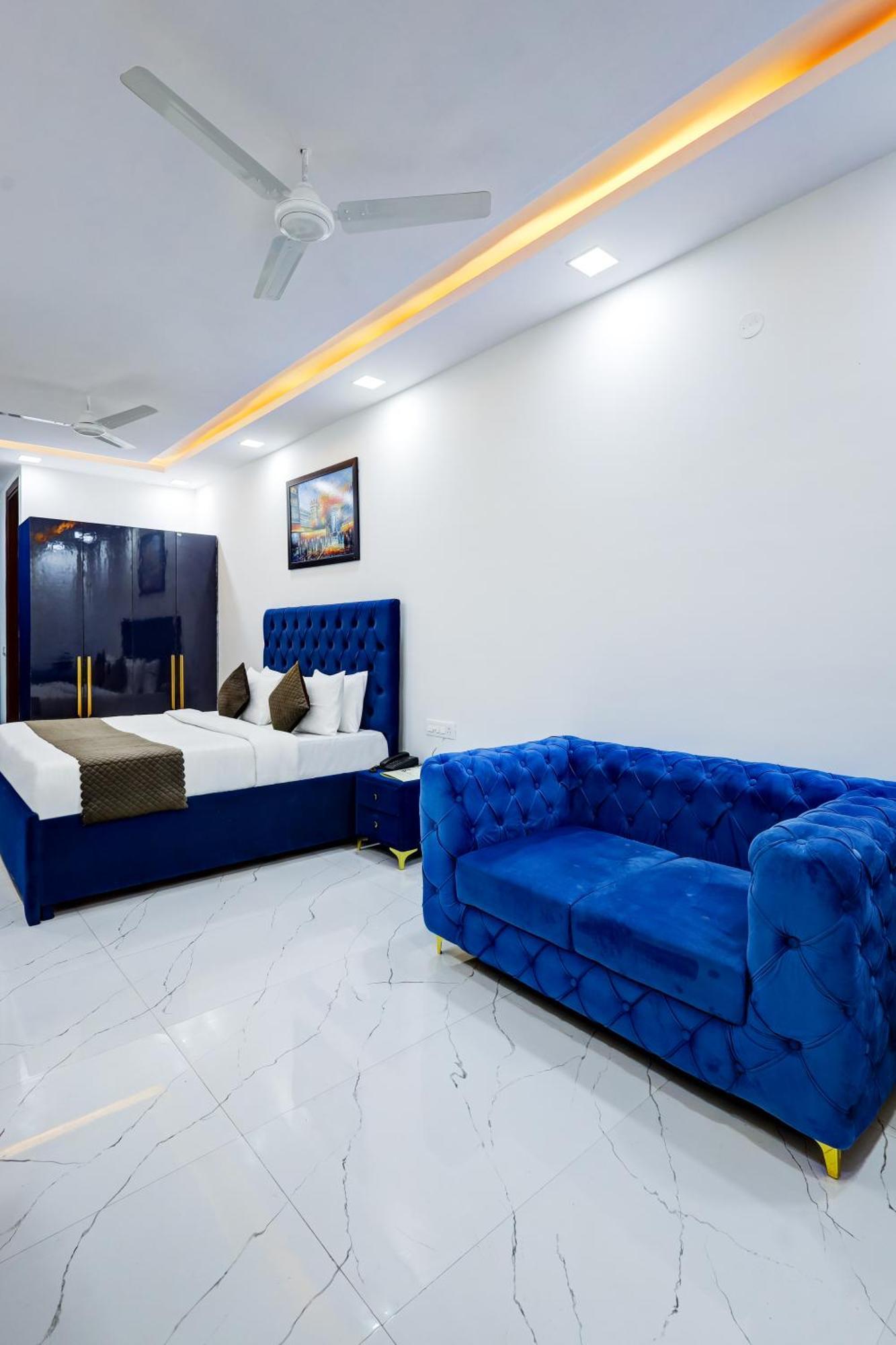 Limewood - Sector 29 Hotel Gurgaon