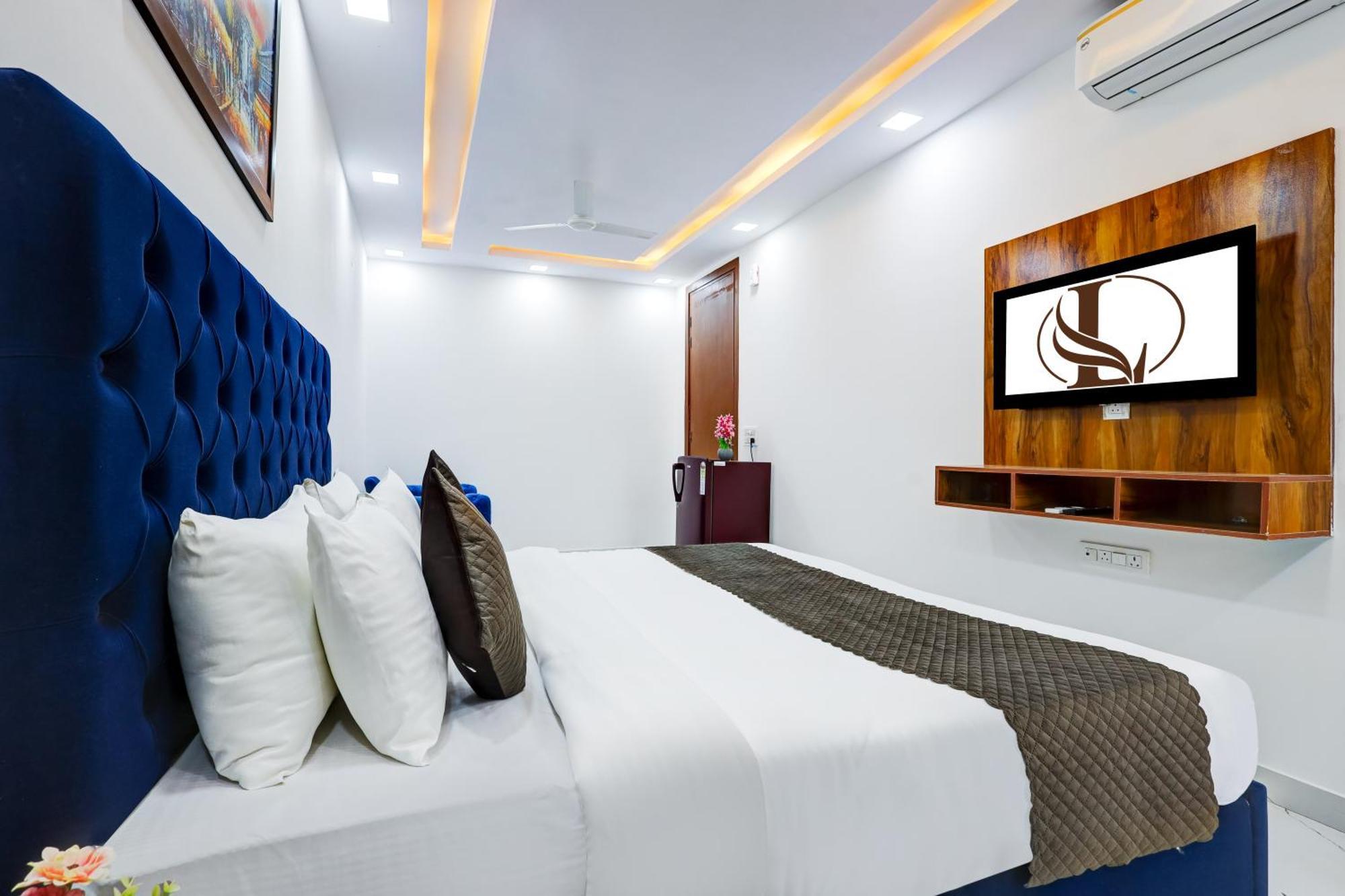 Limewood - Sector 29 Hotel Gurgaon