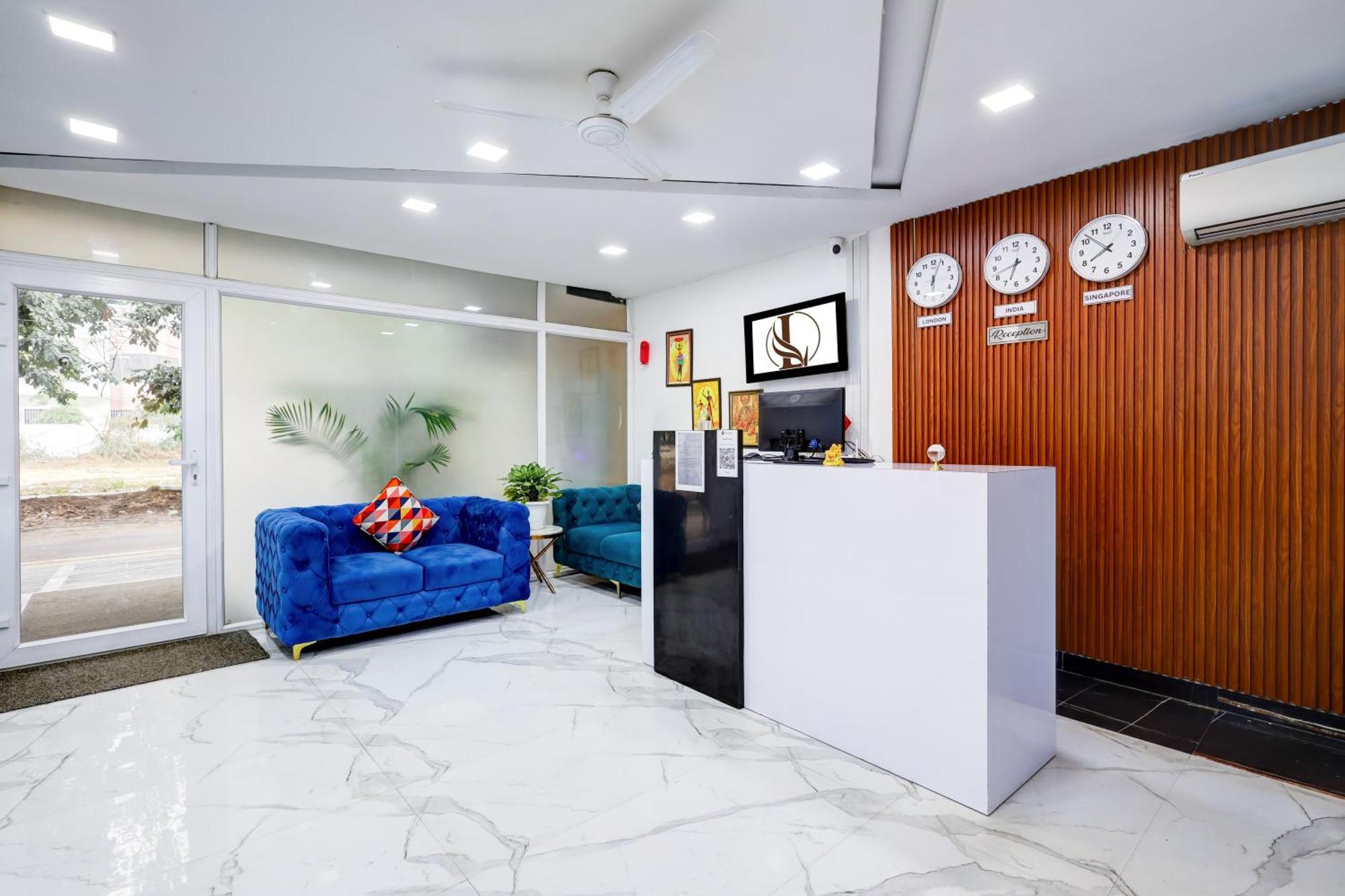 Hotel Limewood - Sector 29