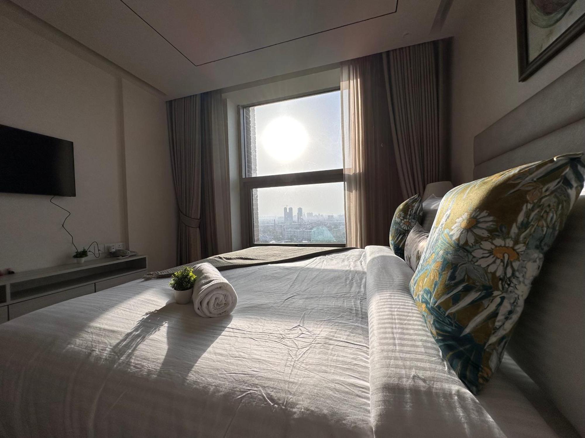 Apartment Luxury Service - Aipl Joystreet Gurgaon