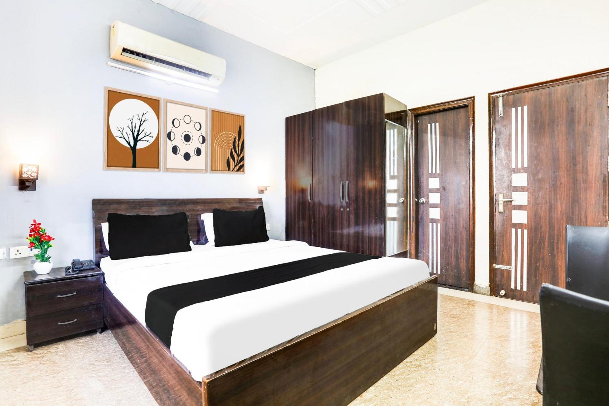 Super Collection O Sector 45 Near Huda Metro Station 4* Gurgaon