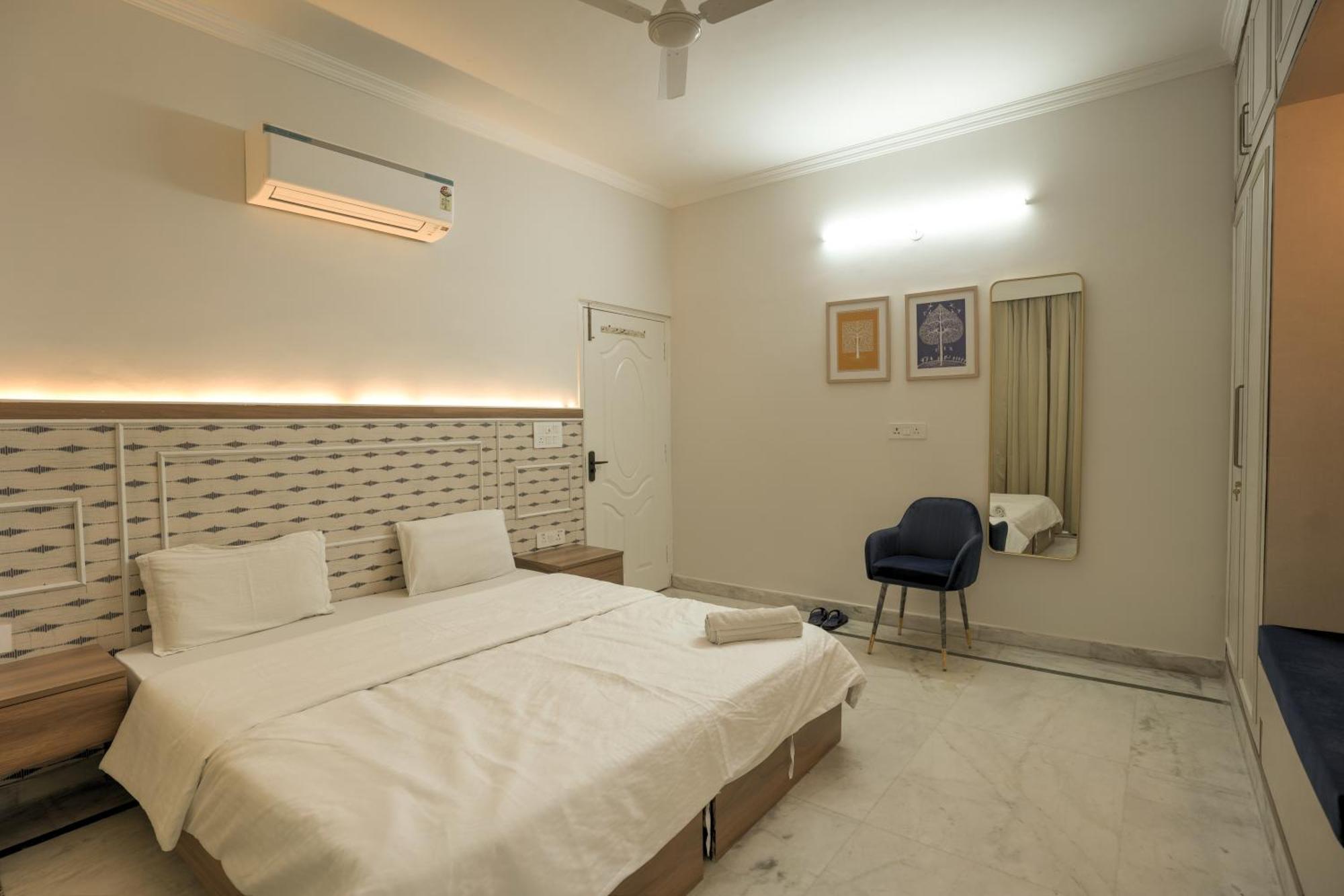 2bhk Luxury Near Phase 1 Metro Station Apartment Gurgaon