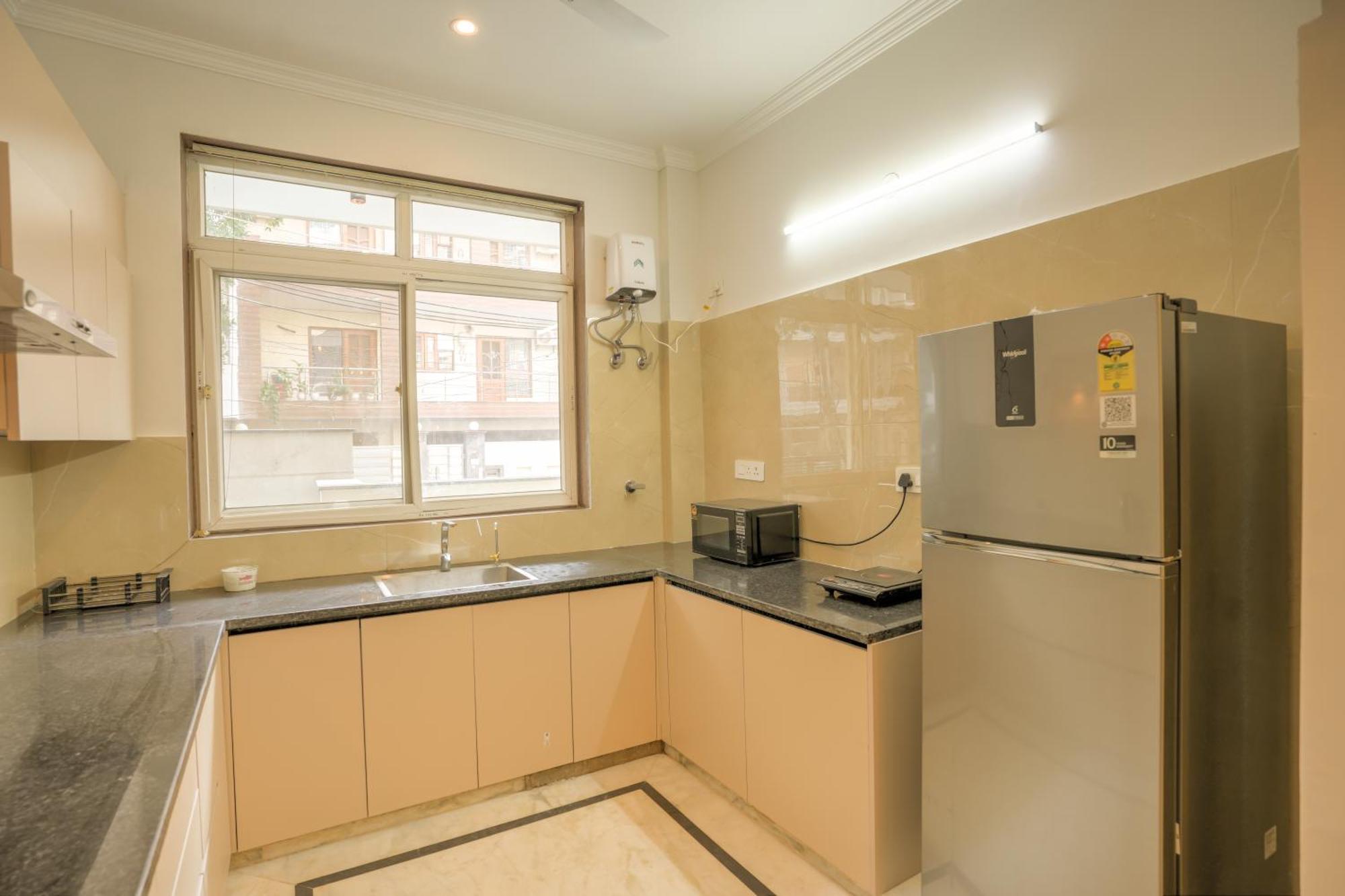 2bhk Luxury Near Phase 1 Metro Station * Gurgaon