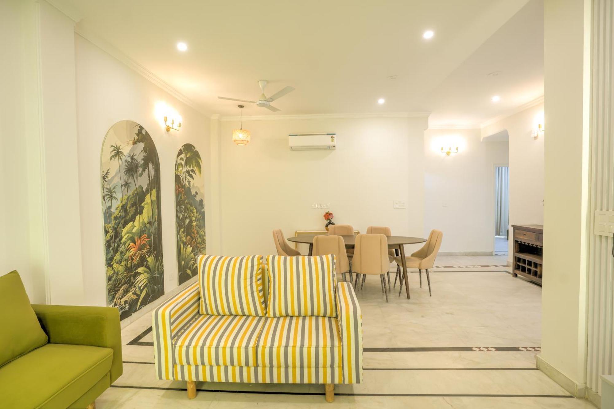 2bhk Luxury Near Phase 1 Metro Station *