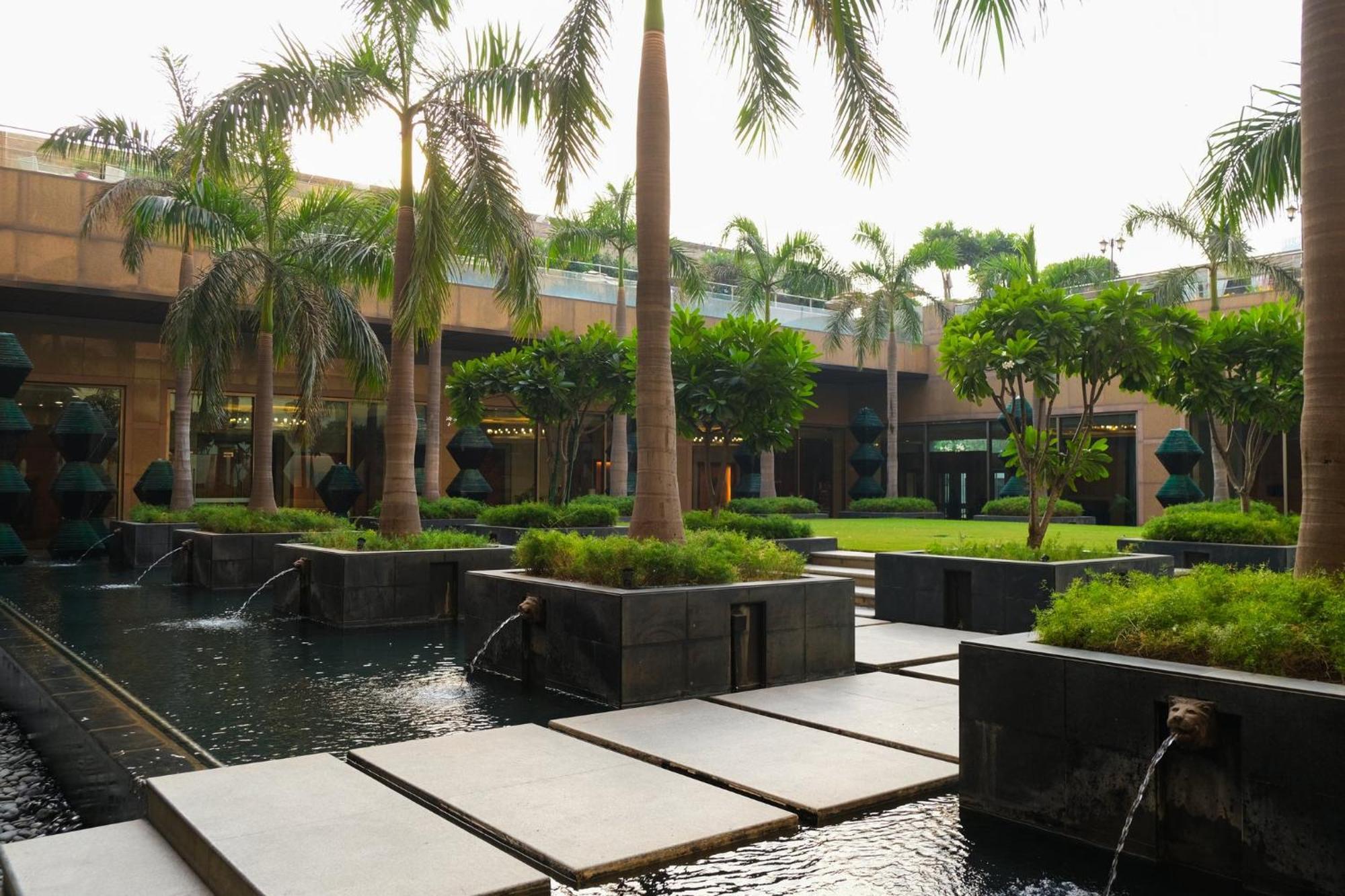 Hotel Crowne Plaza Today Gurugram By Ihg 5*