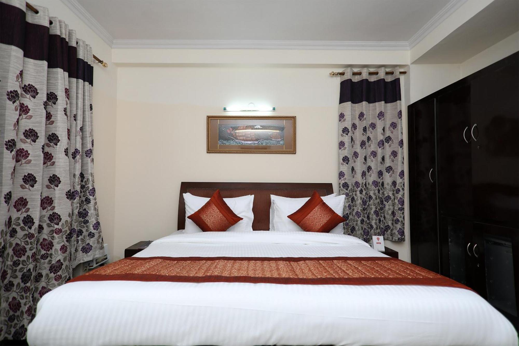 Hotel O Krishna Residency 3*