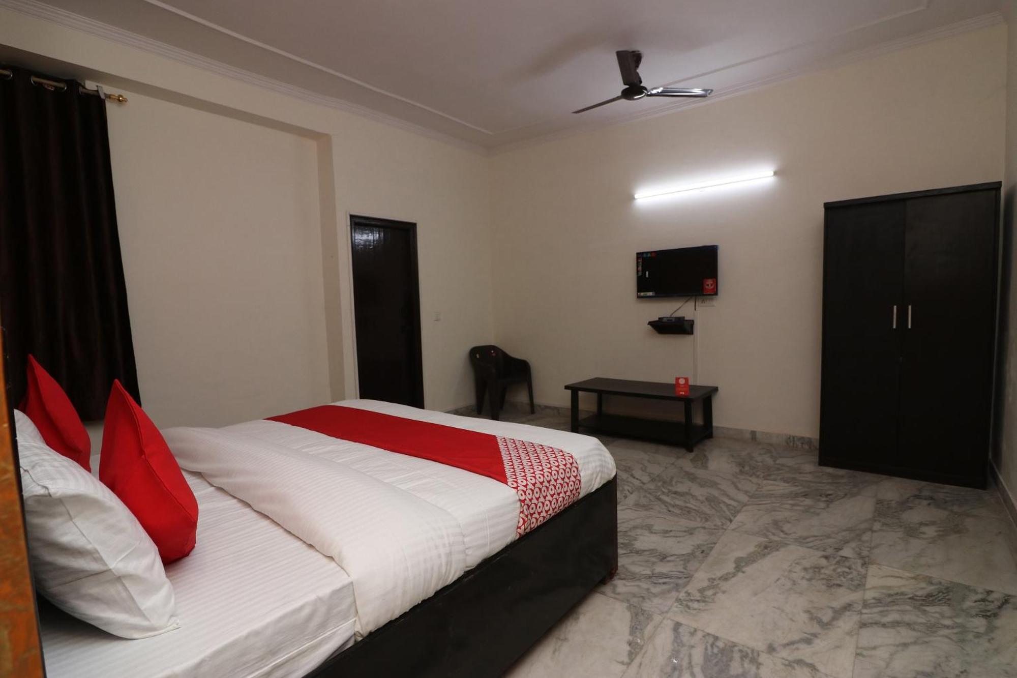 Hotel Collection O Delta Square