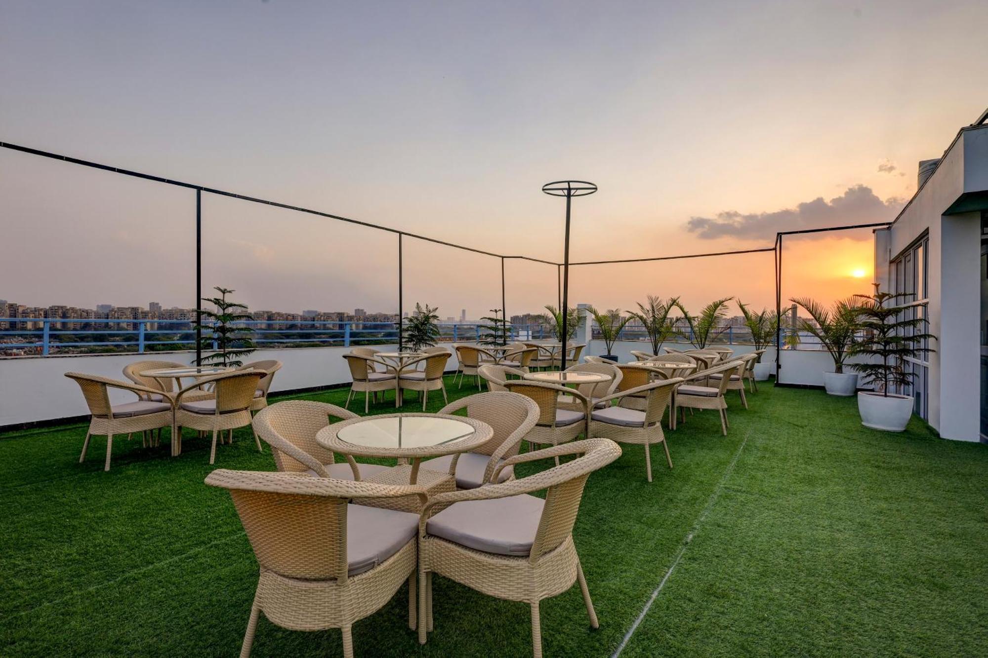 Hotel Townhouse Oak Elite Golf