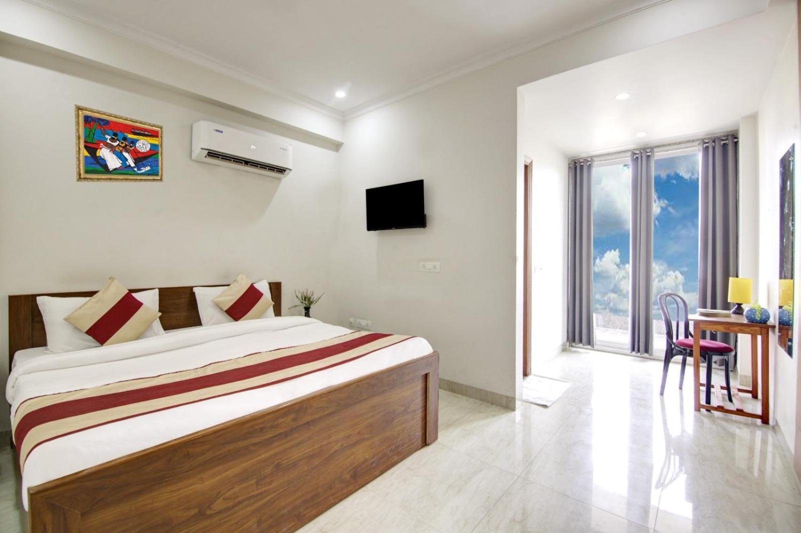 Hotel Vibe Blu -gurgaon 3*