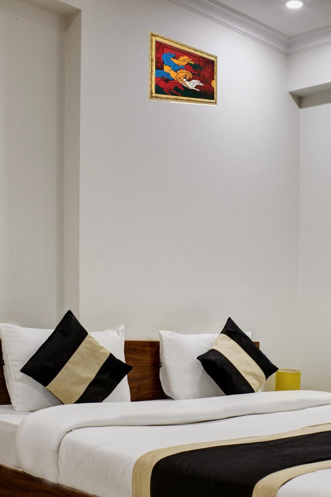 Hotel Vibe Blu -gurgaon