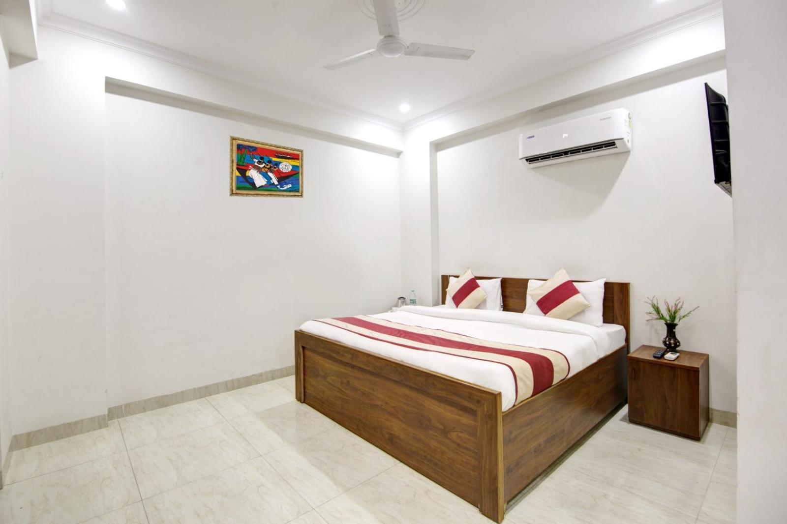 Vibe Blu -gurgaon Hotel 3*