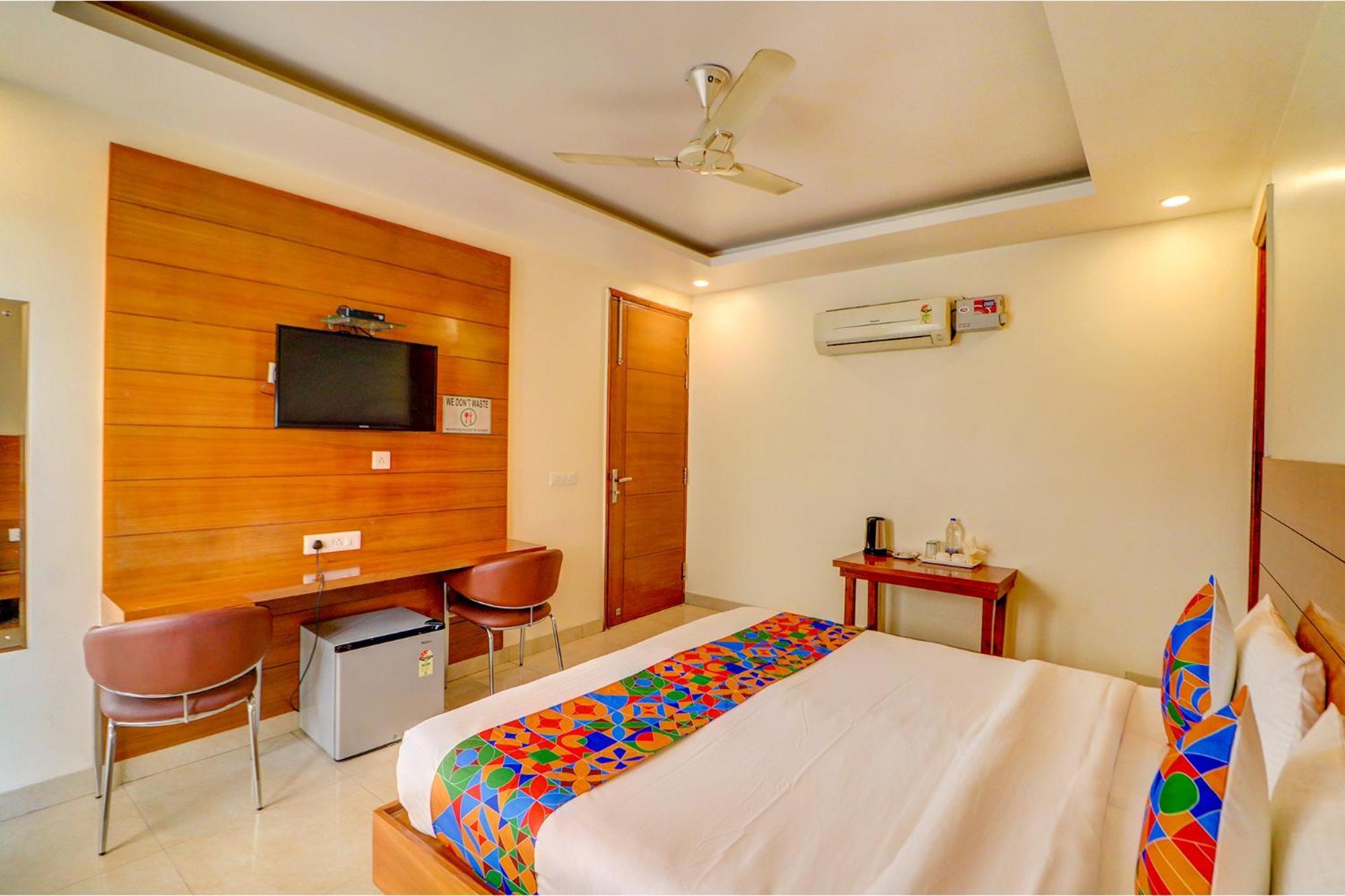 The Aroma Residency 47 Near Ikea Gmp & Medanta The Medicity, Gurugram Hotel 3*