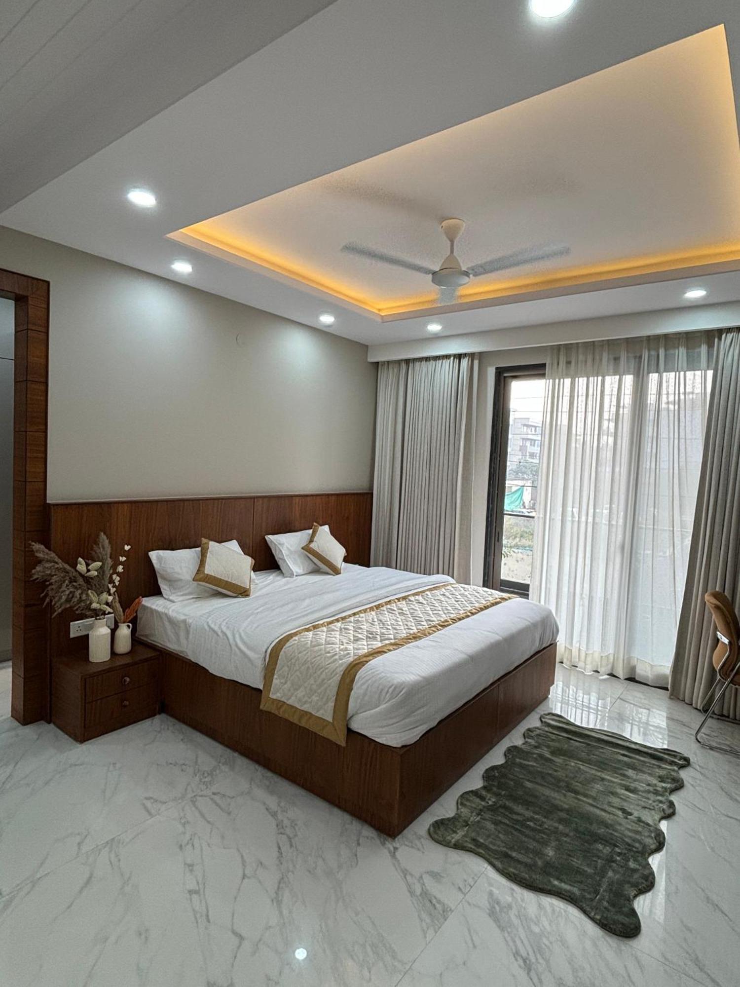 Escape And Serviced Hotel Gurgaon