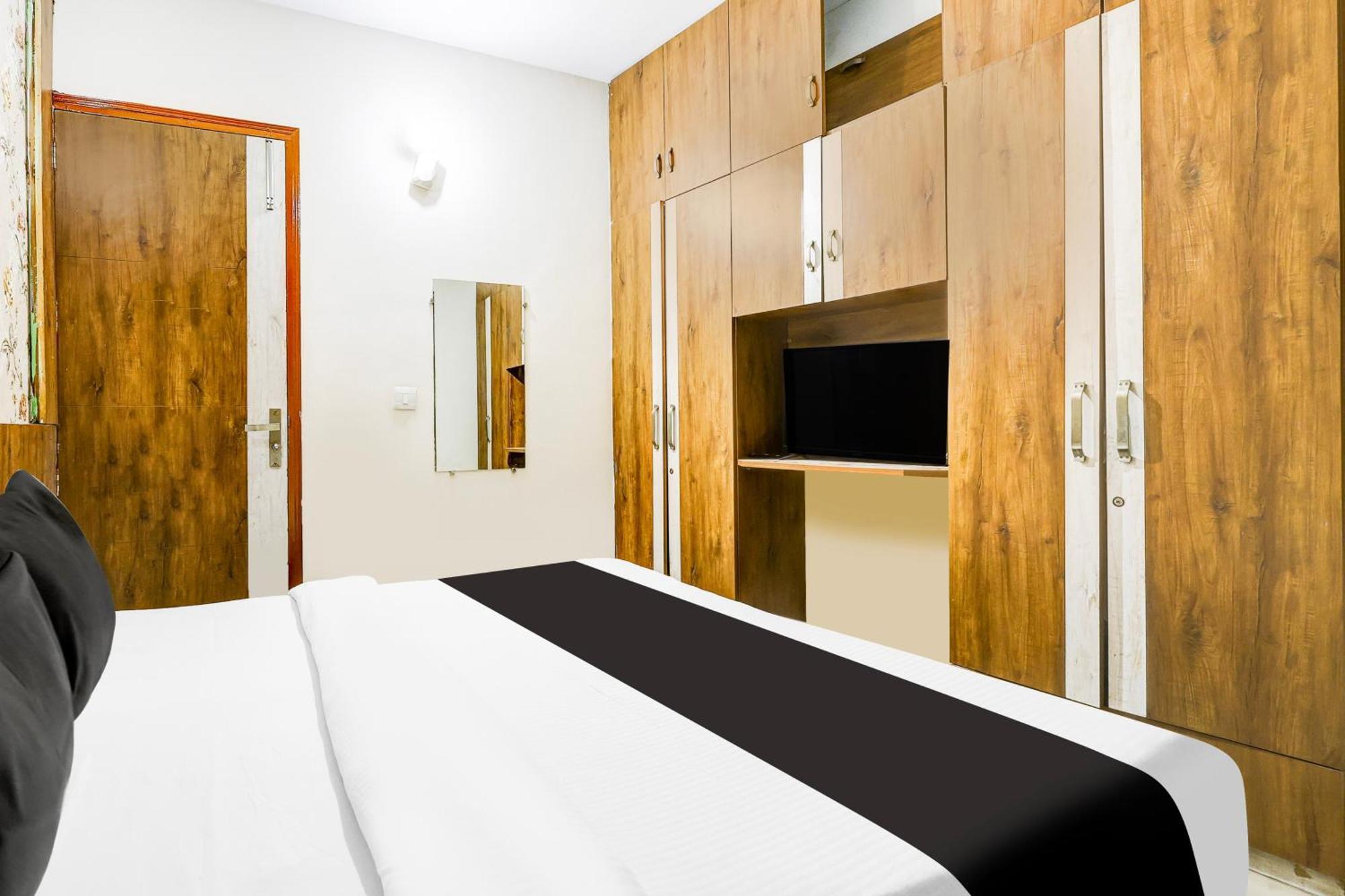 Hotel Super O Sector 52