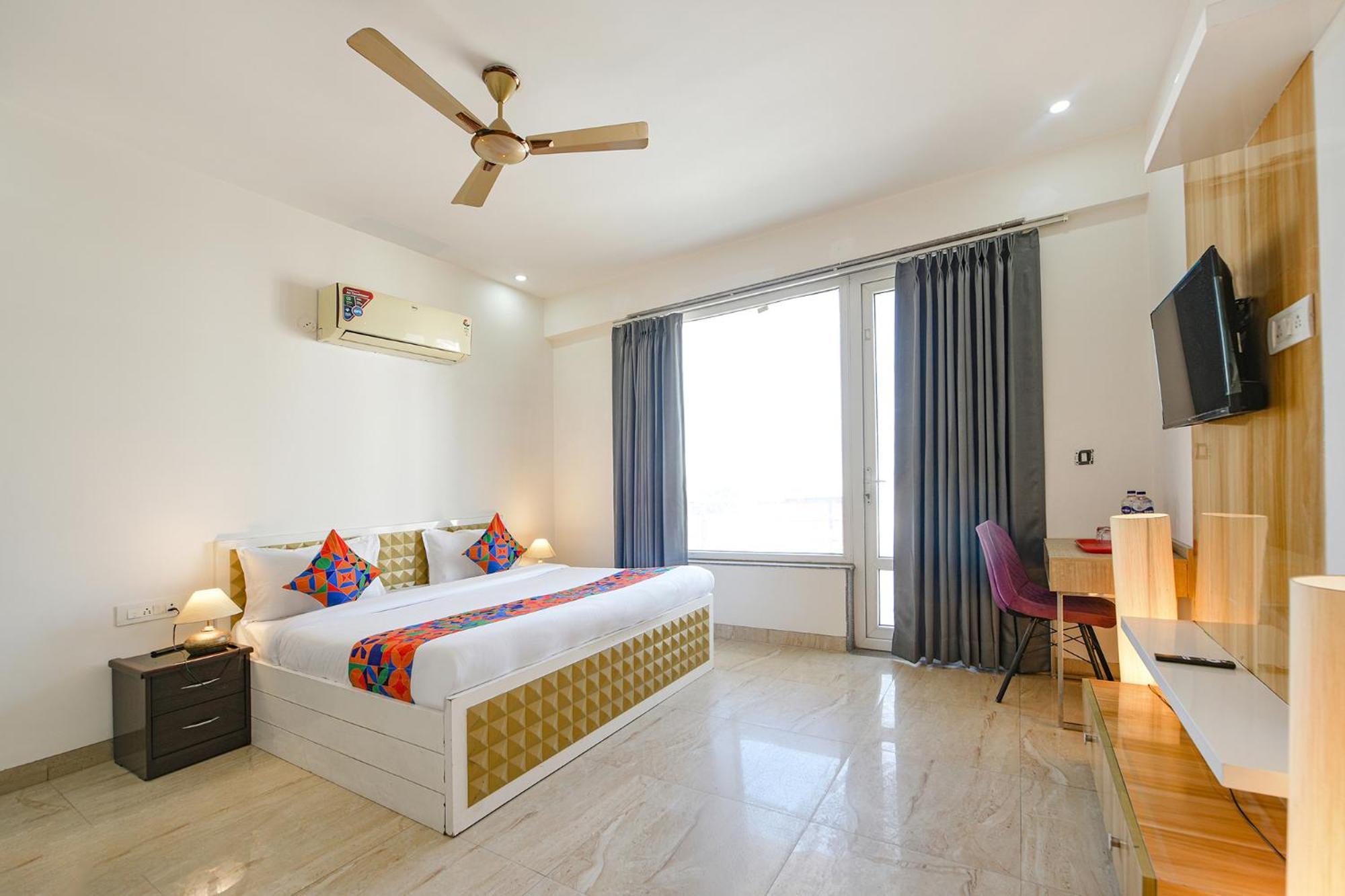 Hotel Fabhotel Ar