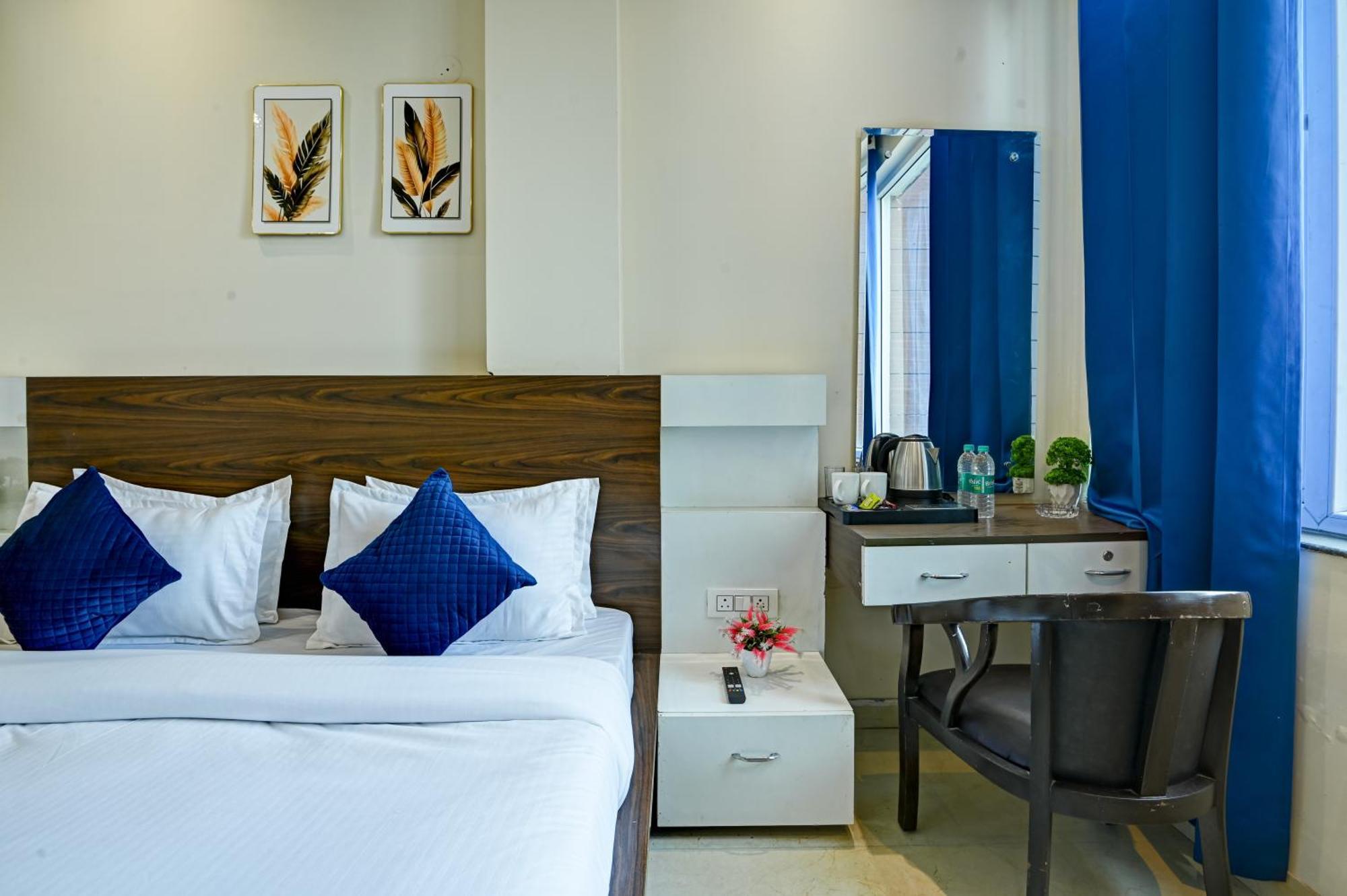 Nexhub - Unitech Cyber Park Hotel Gurgaon