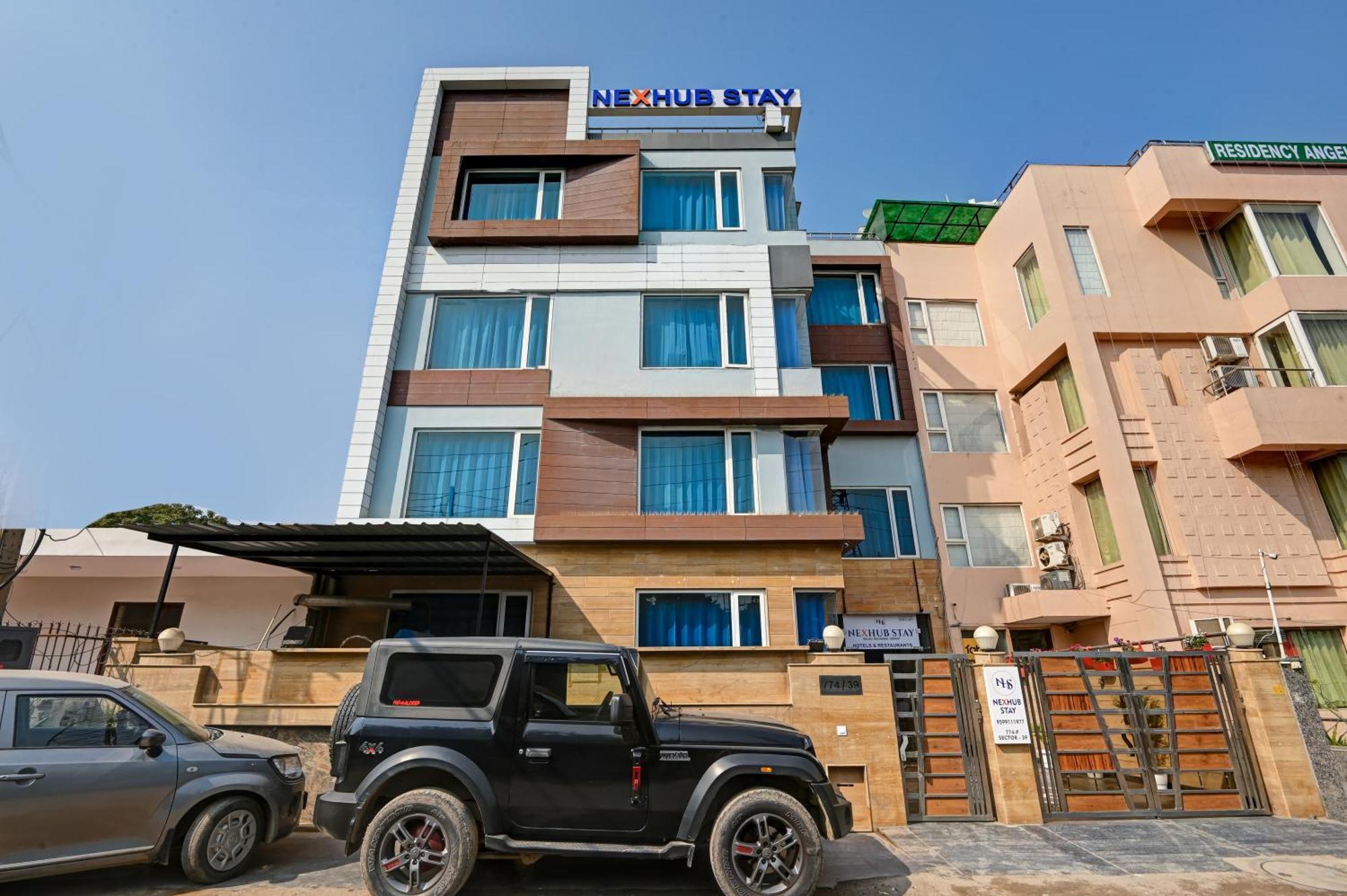 Nexhub - Unitech Cyber Park 3* Gurgaon