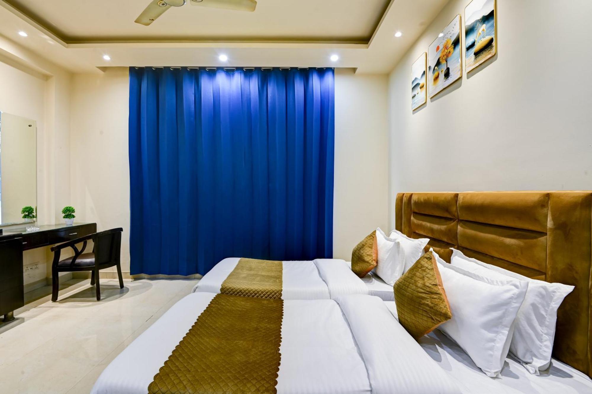 Nexhub - Unitech Cyber Park Hotel Gurgaon