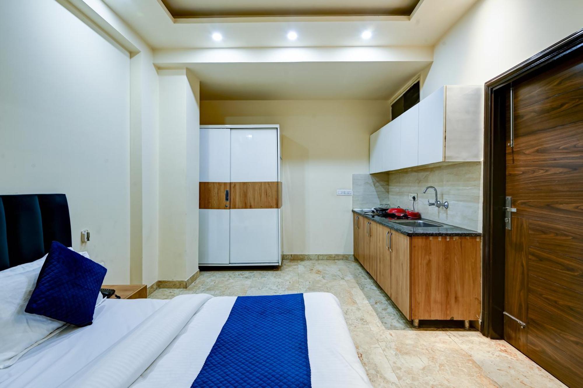 Hotel Nexhub - Unitech Cyber Park Gurgaon