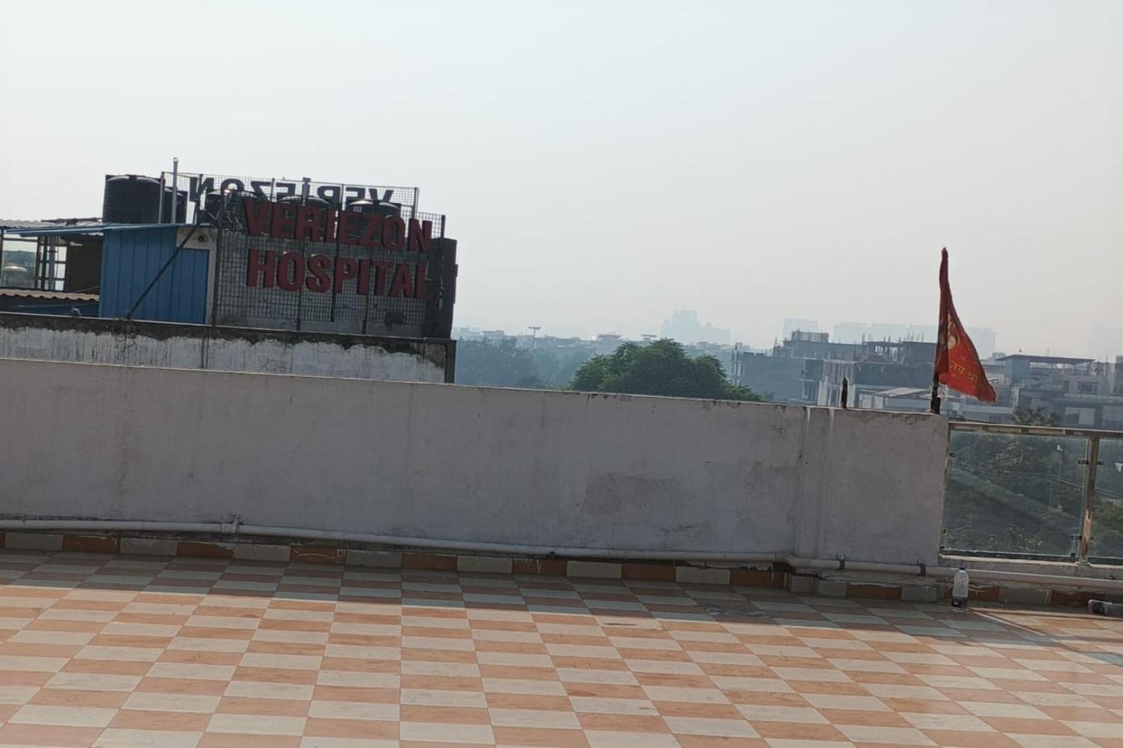 Qcent Premier Hotel
