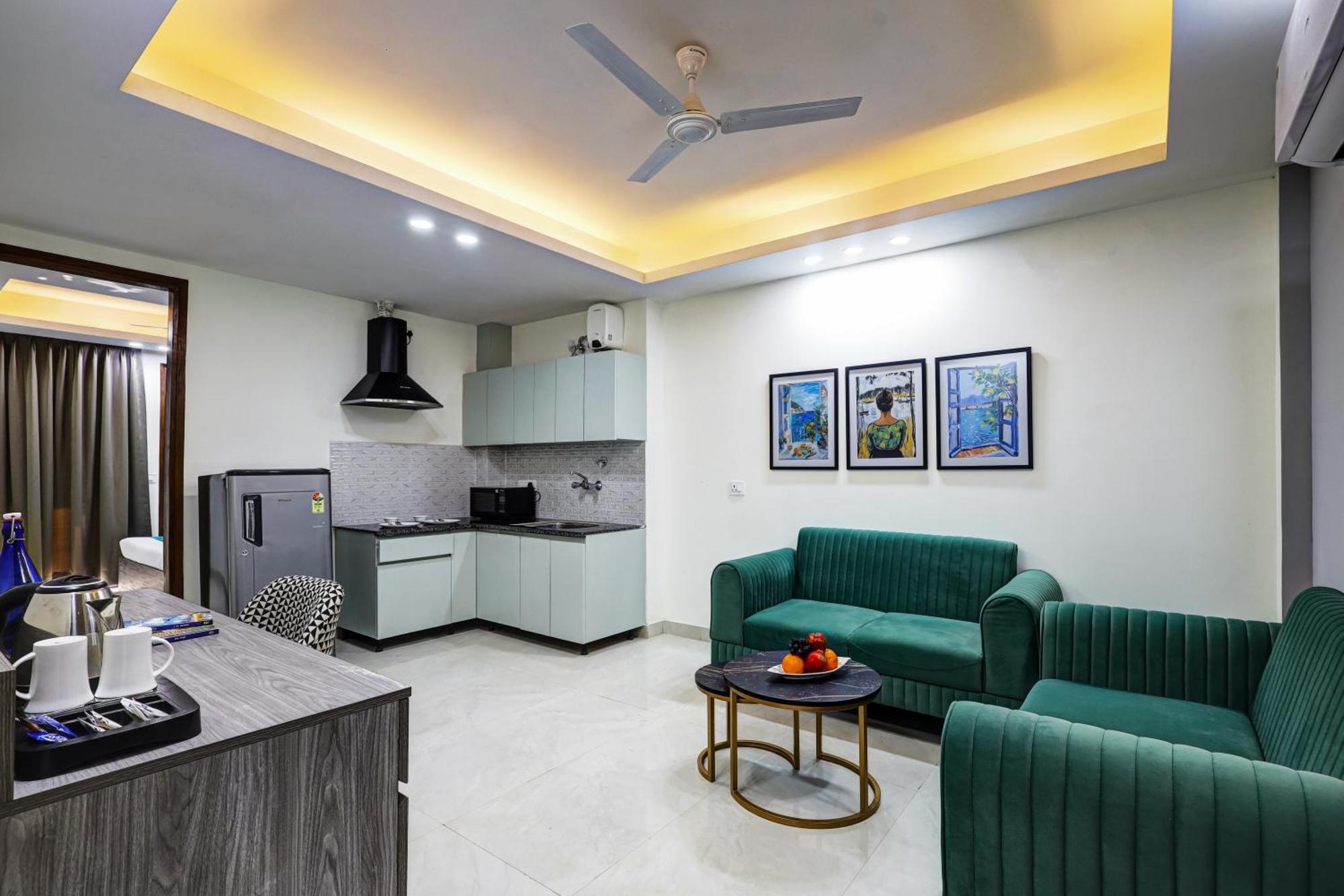 1bhk Opp Marriott - Huda Centre Aparthotel Gurgaon