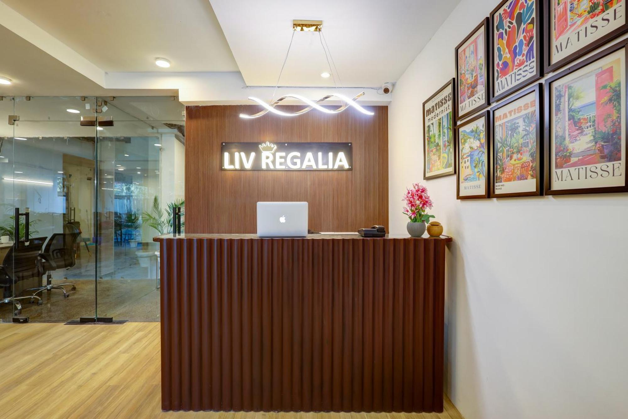 1bhk Opp Marriott - Huda Centre Gurgaon