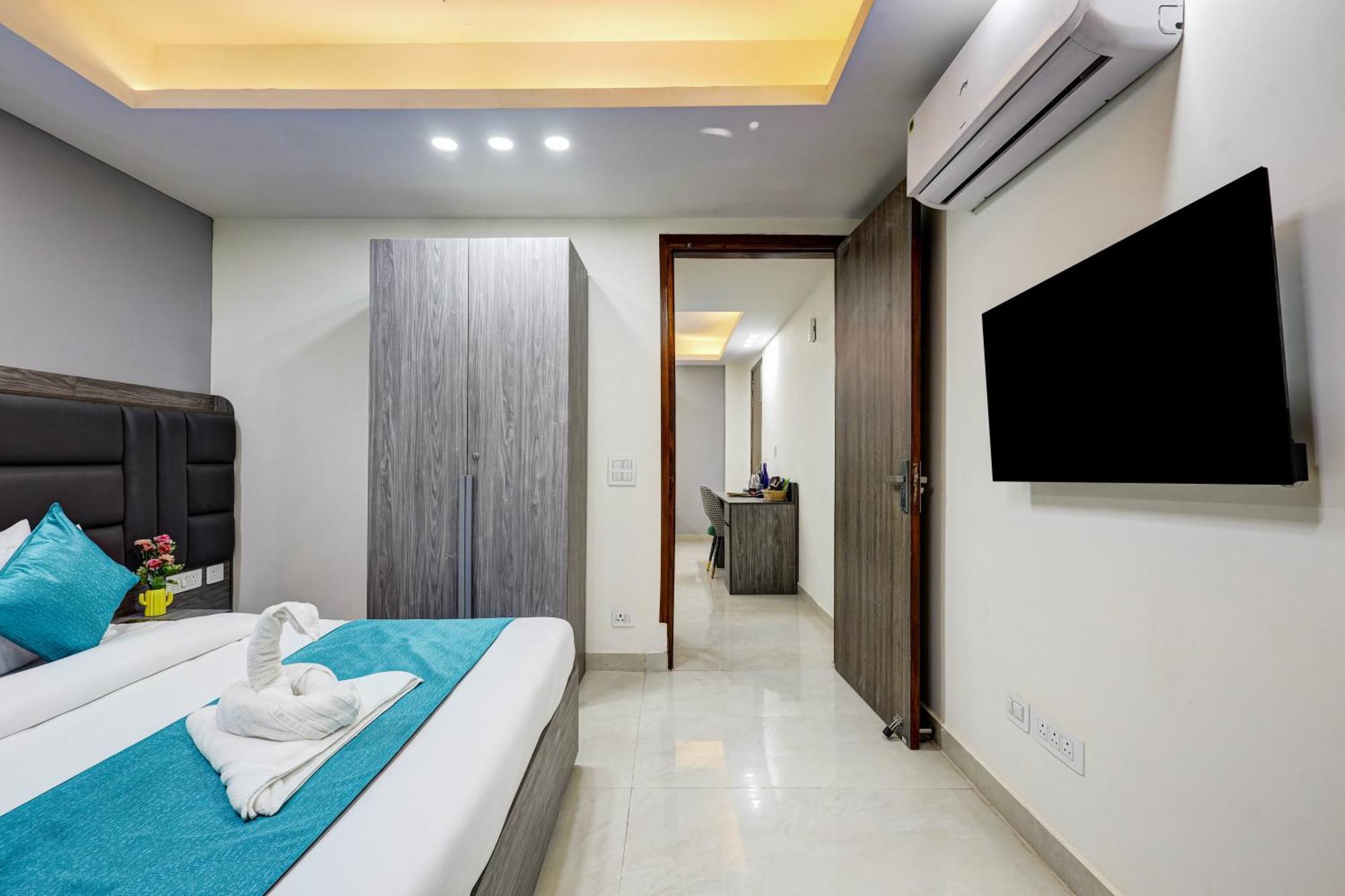 1bhk Opp Marriott - Huda Centre Aparthotel Gurgaon