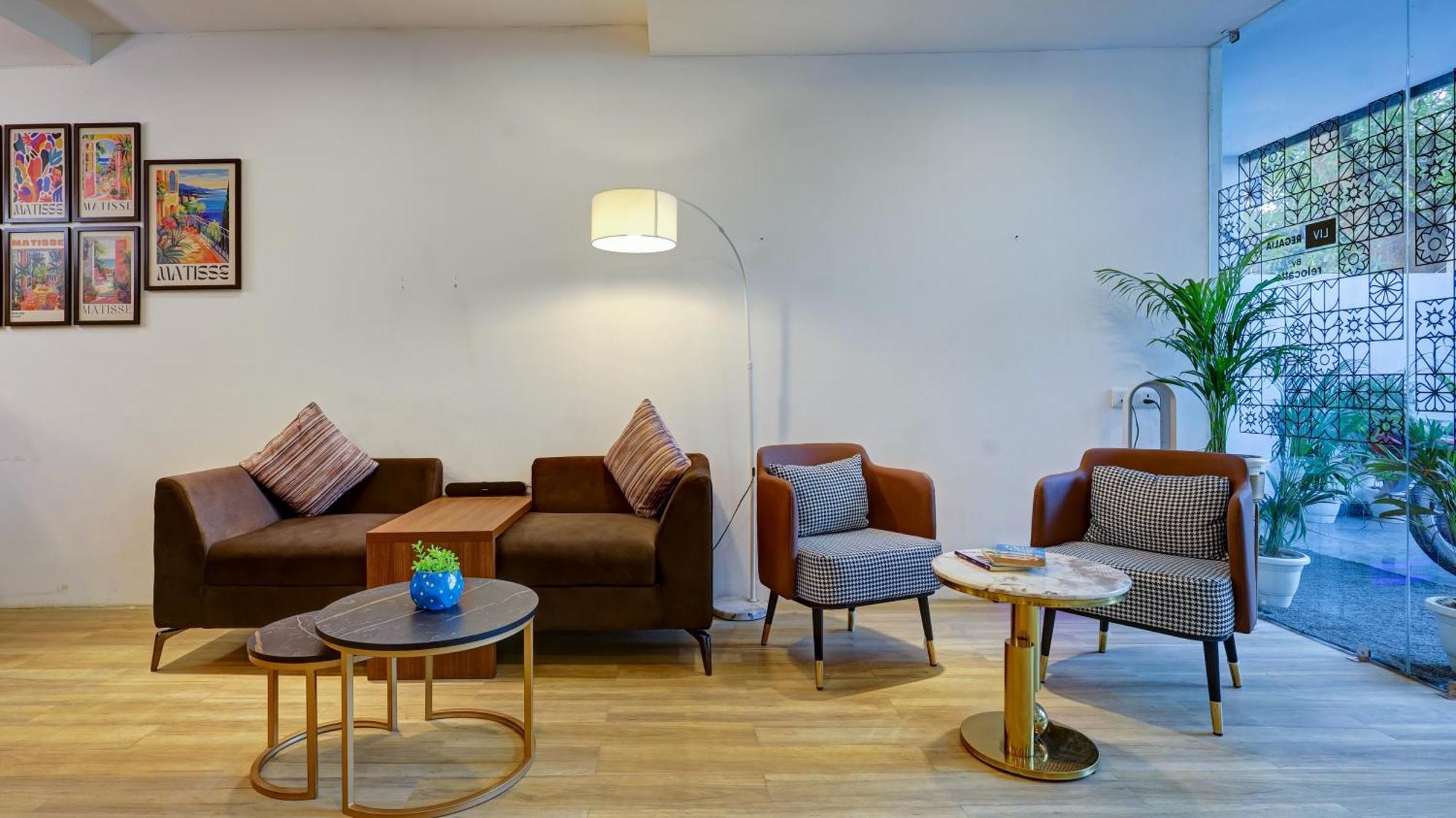 Aparthotel 1bhk Opp Marriott - Huda Centre Gurgaon