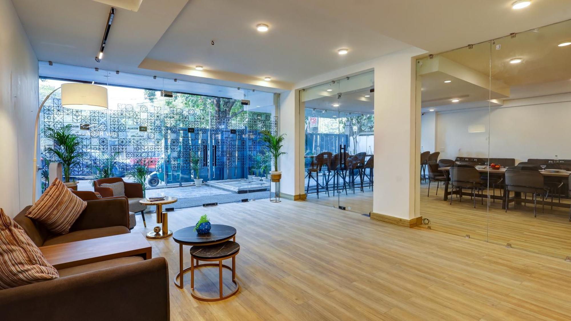 1bhk Opp Marriott - Huda Centre