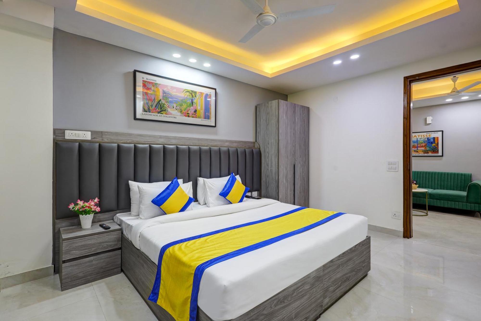 Aparthotel 1bhk Opp Marriott - Huda Centre Gurgaon