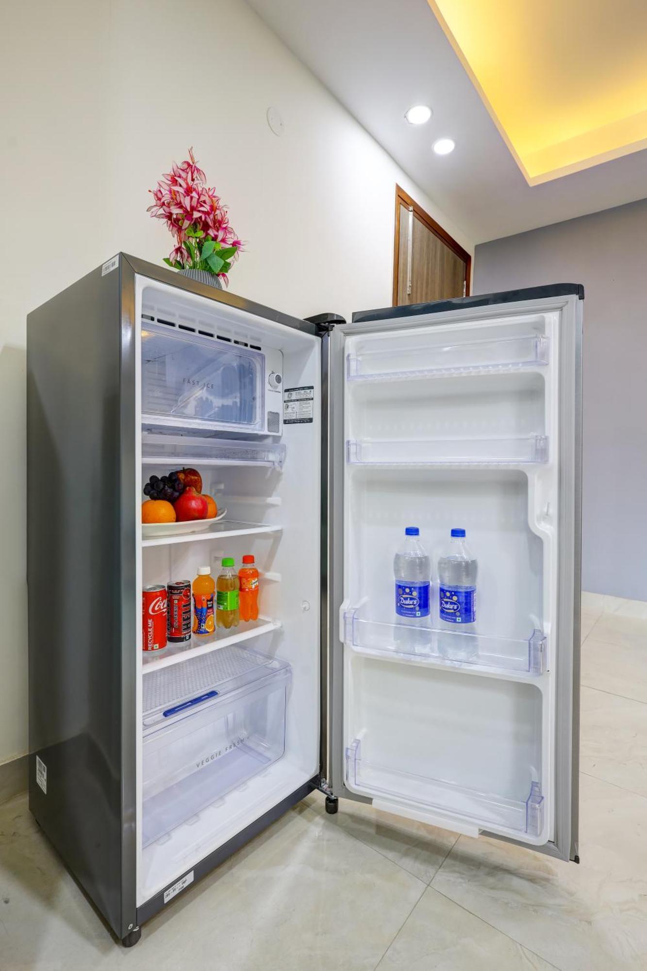 1bhk Opp Marriott - Huda Centre Aparthotel Gurgaon