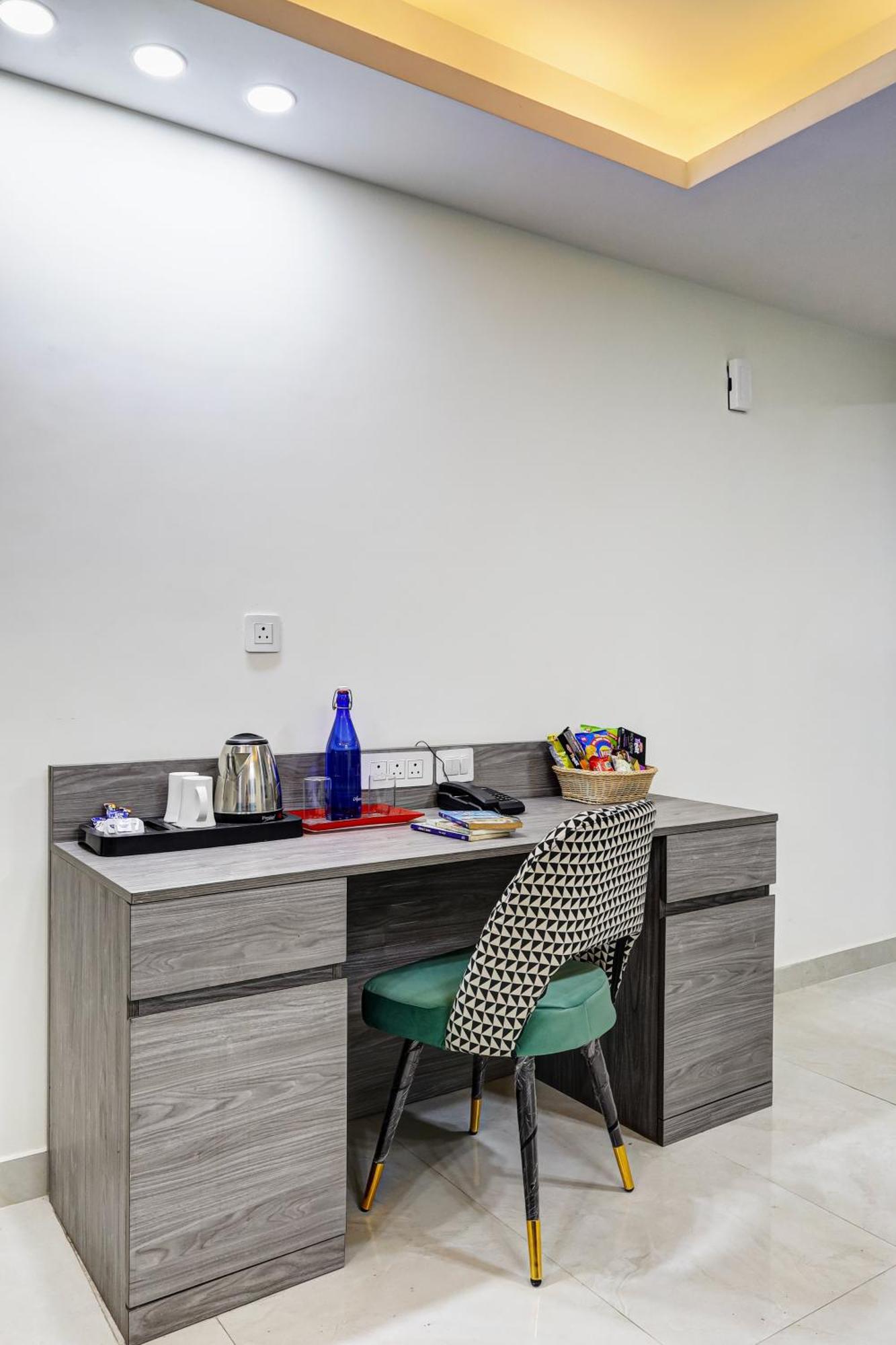 Aparthotel 1bhk Opp Marriott - Huda Centre *