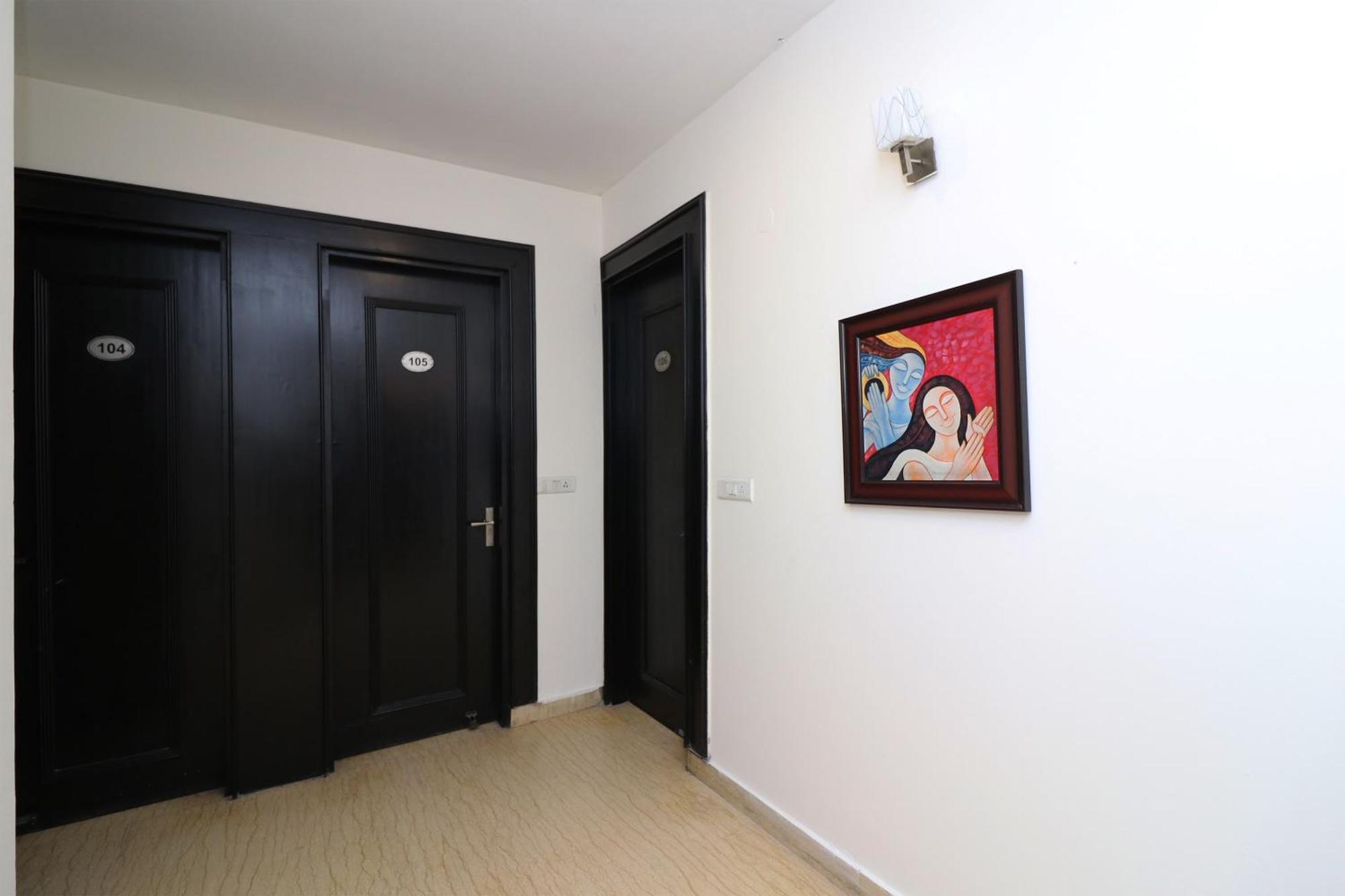 Hotel O Ridge View Gurgaon