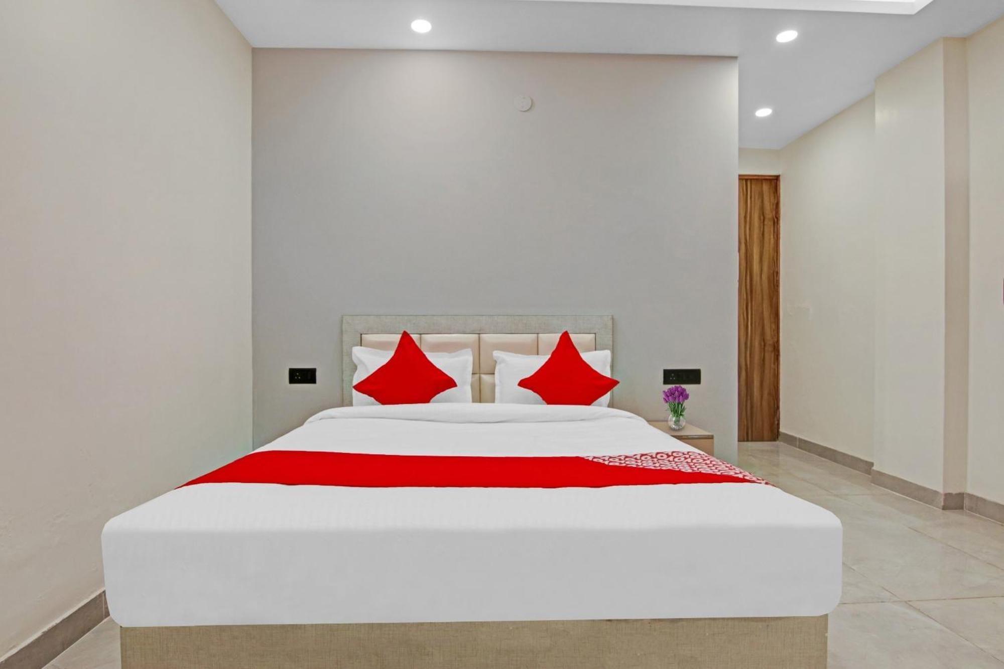 O The Royal Hotel 4*