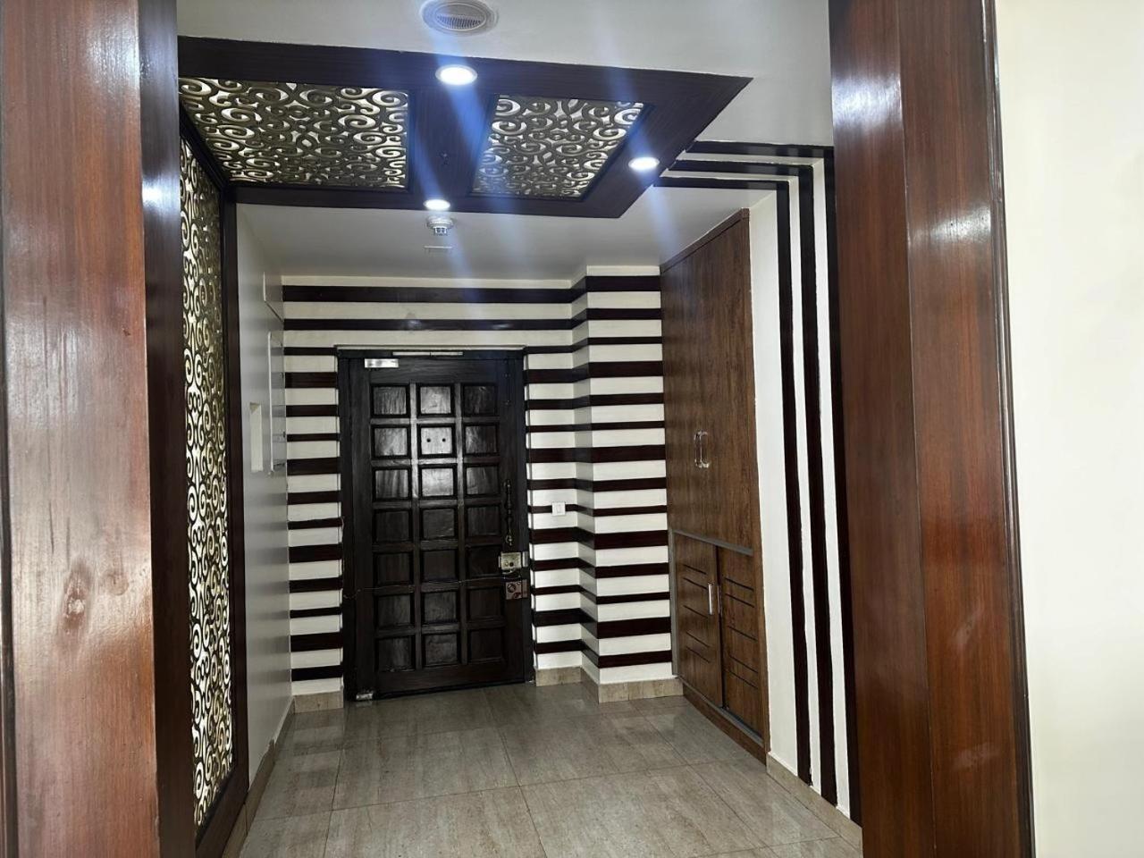 Luxury Fully Furnished * Gurgaon